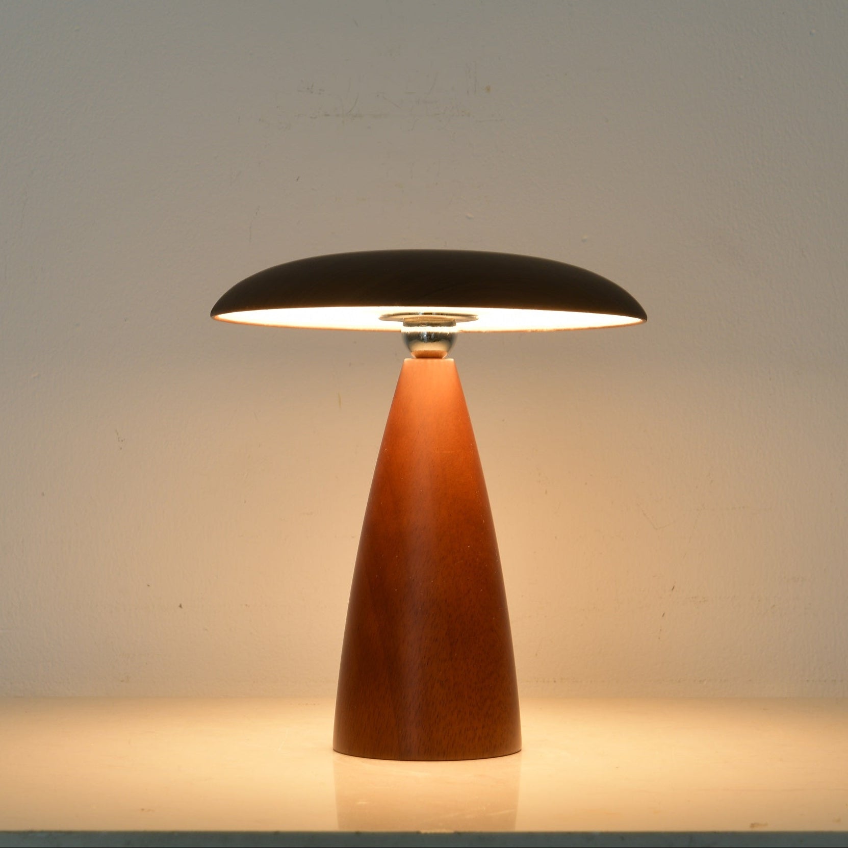 WOW Mireli Table Lamp