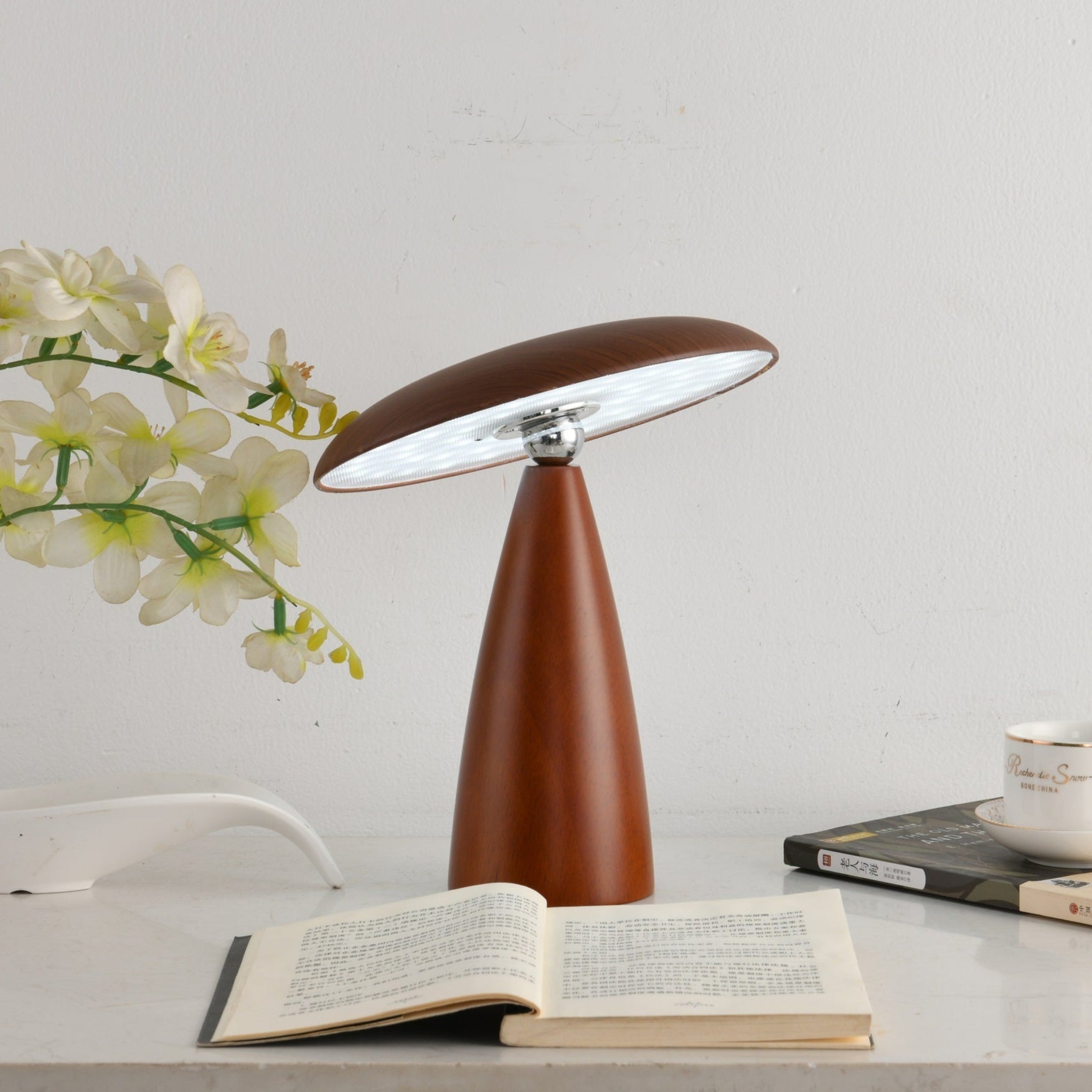 WOW Mireli Table Lamp