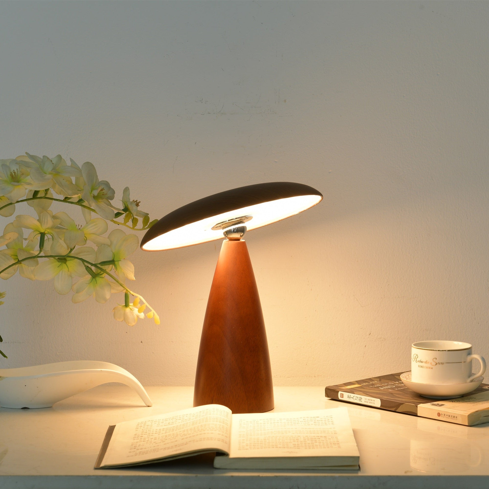 WOW Mireli Table Lamp