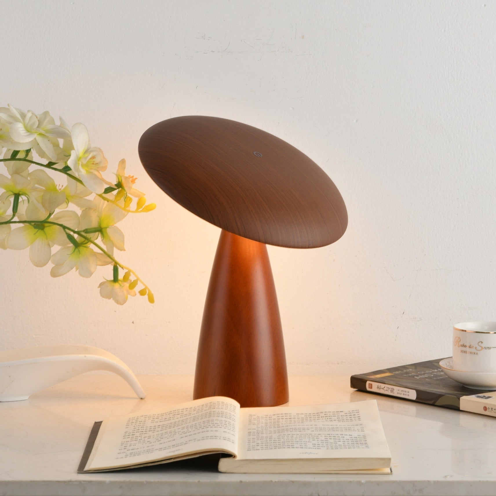 WOW Mireli Table Lamp