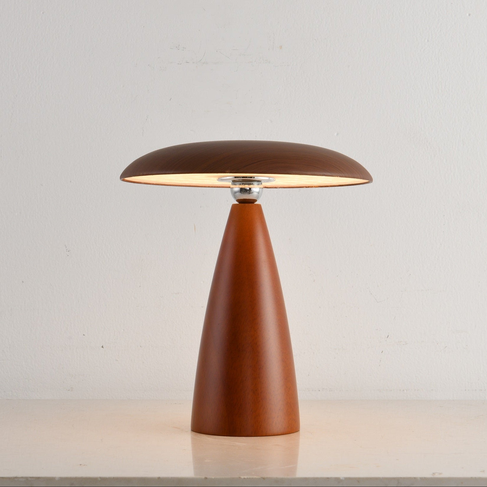 WOW Mireli Table Lamp