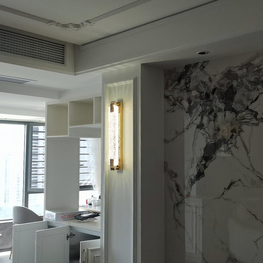WOW Moet Sconce