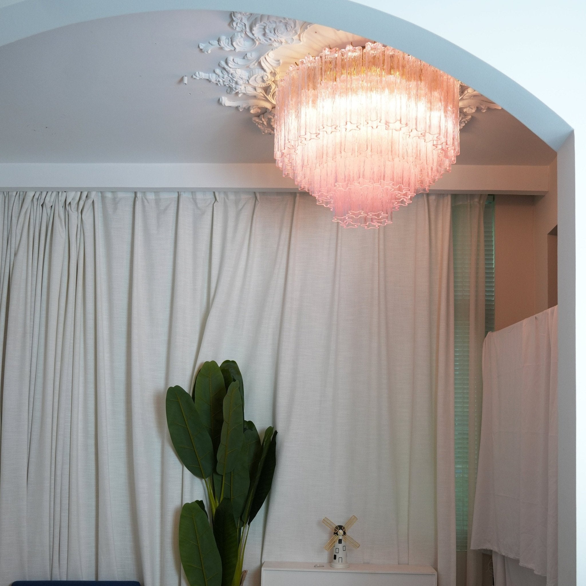 WOW Murano Pink Glass Ceiling Light
