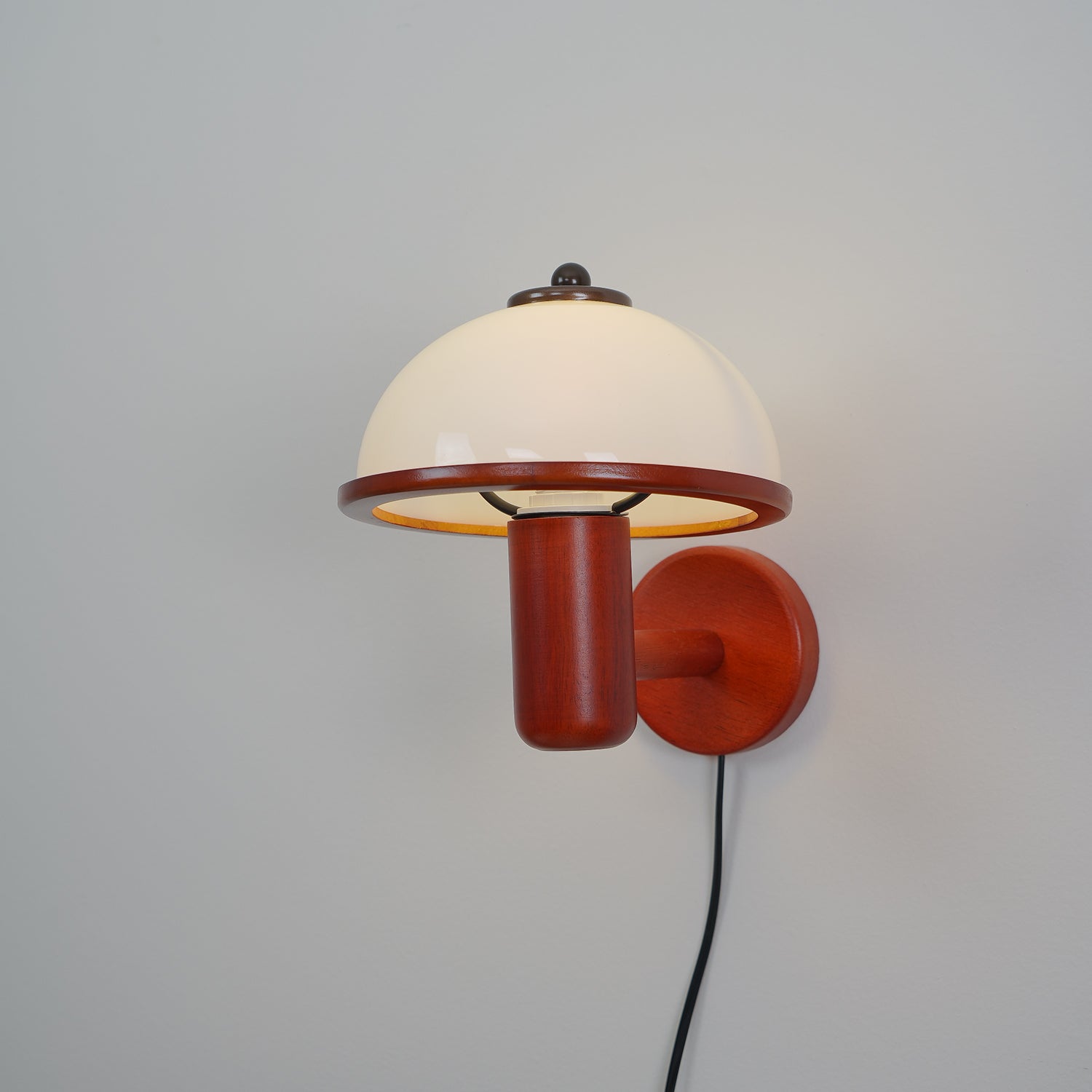 WOW Mushroom Wood Wall Lamp