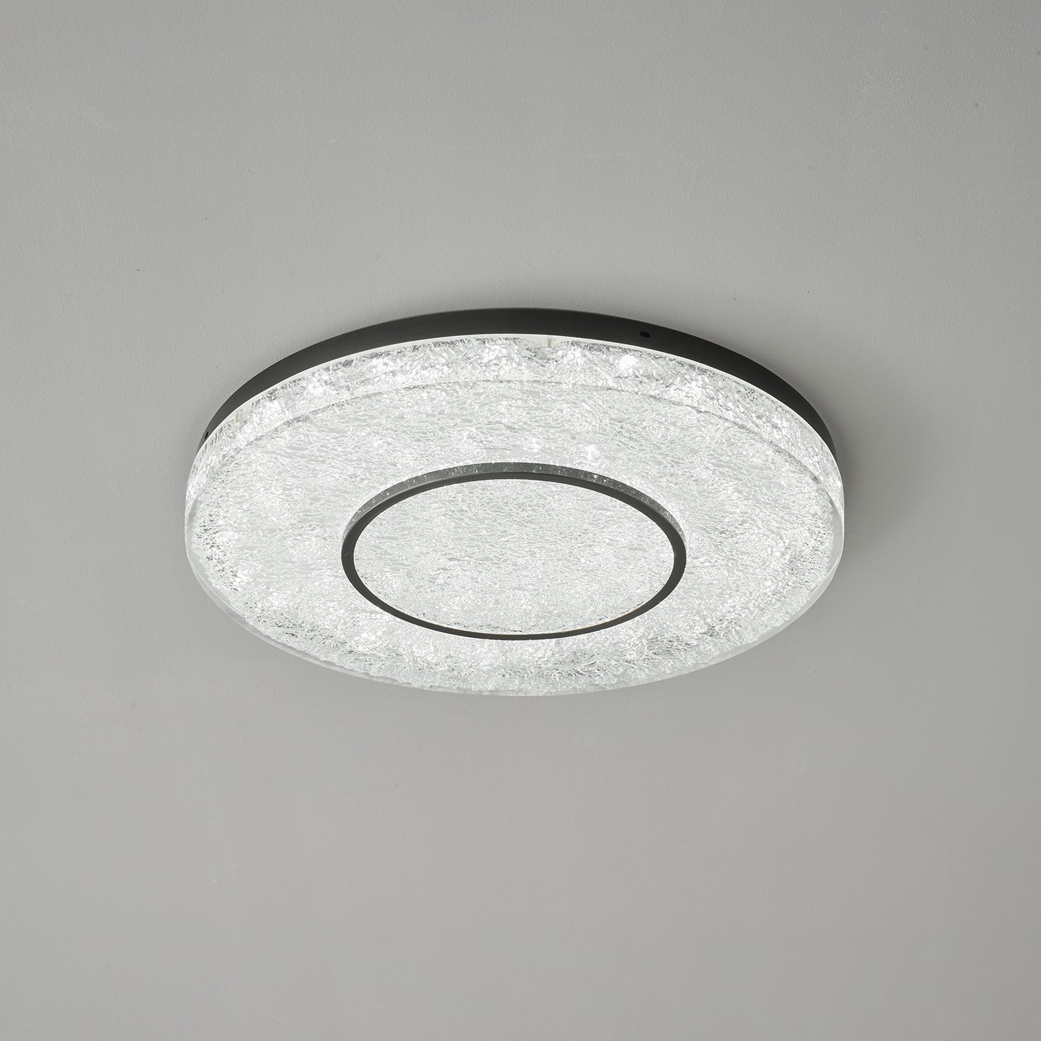 WOW Mysterious Circle Ceiling Lamp