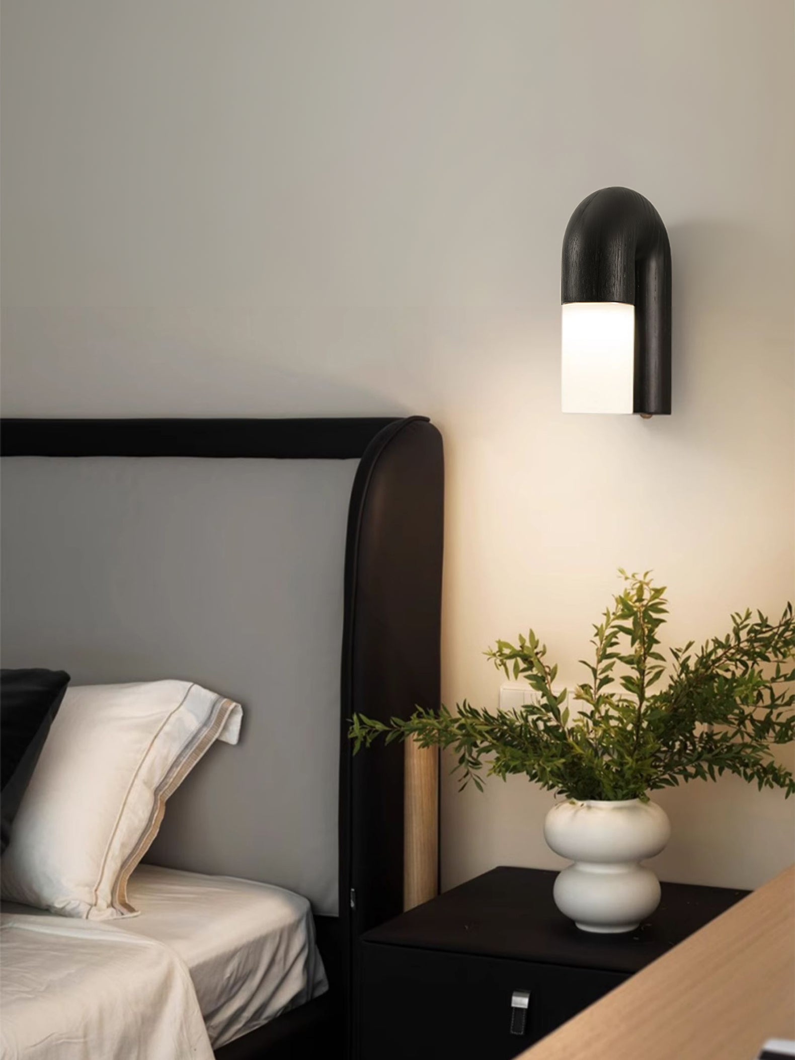 WOW Arcus Wood Wall Lamp