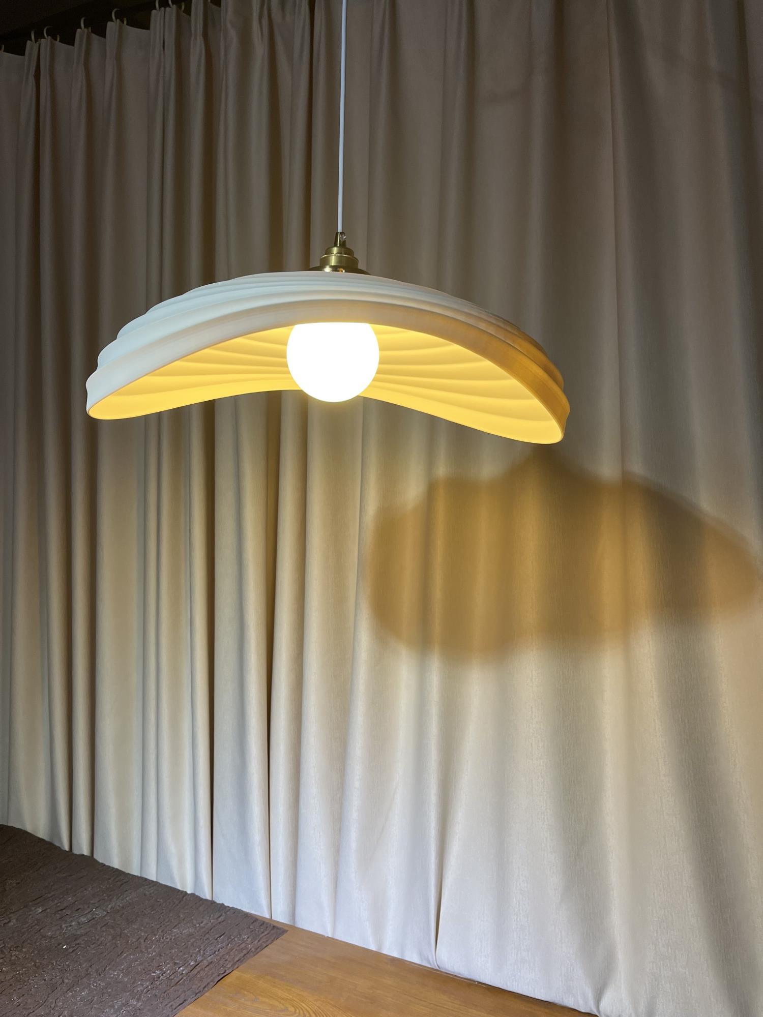 WOW Navicula Pendant Light