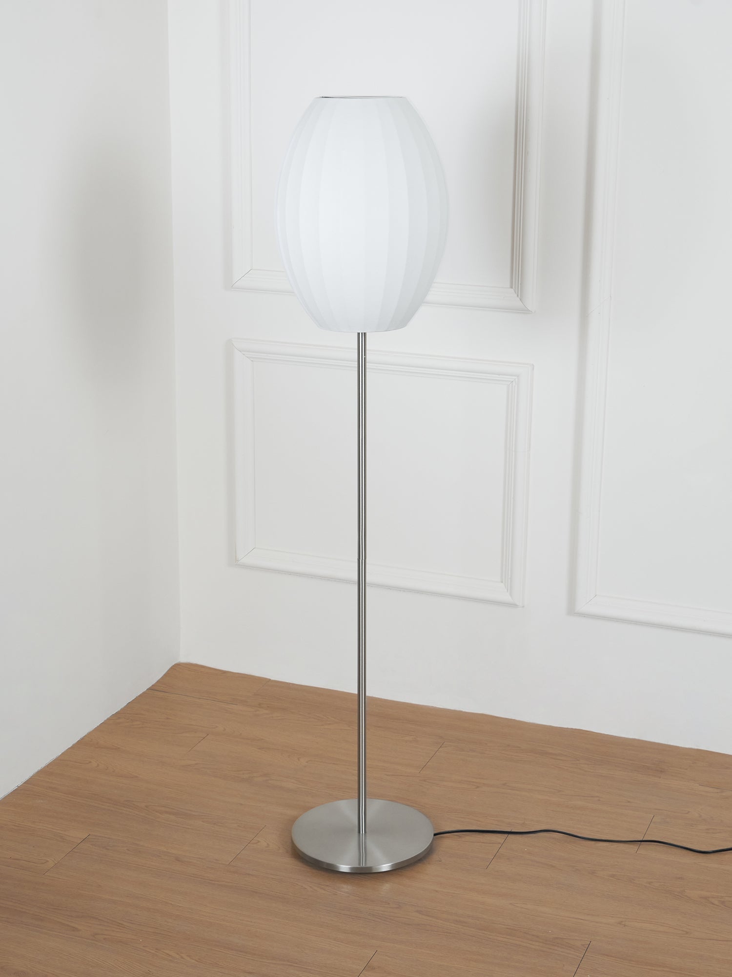 Wow Nelson Floor Lamp