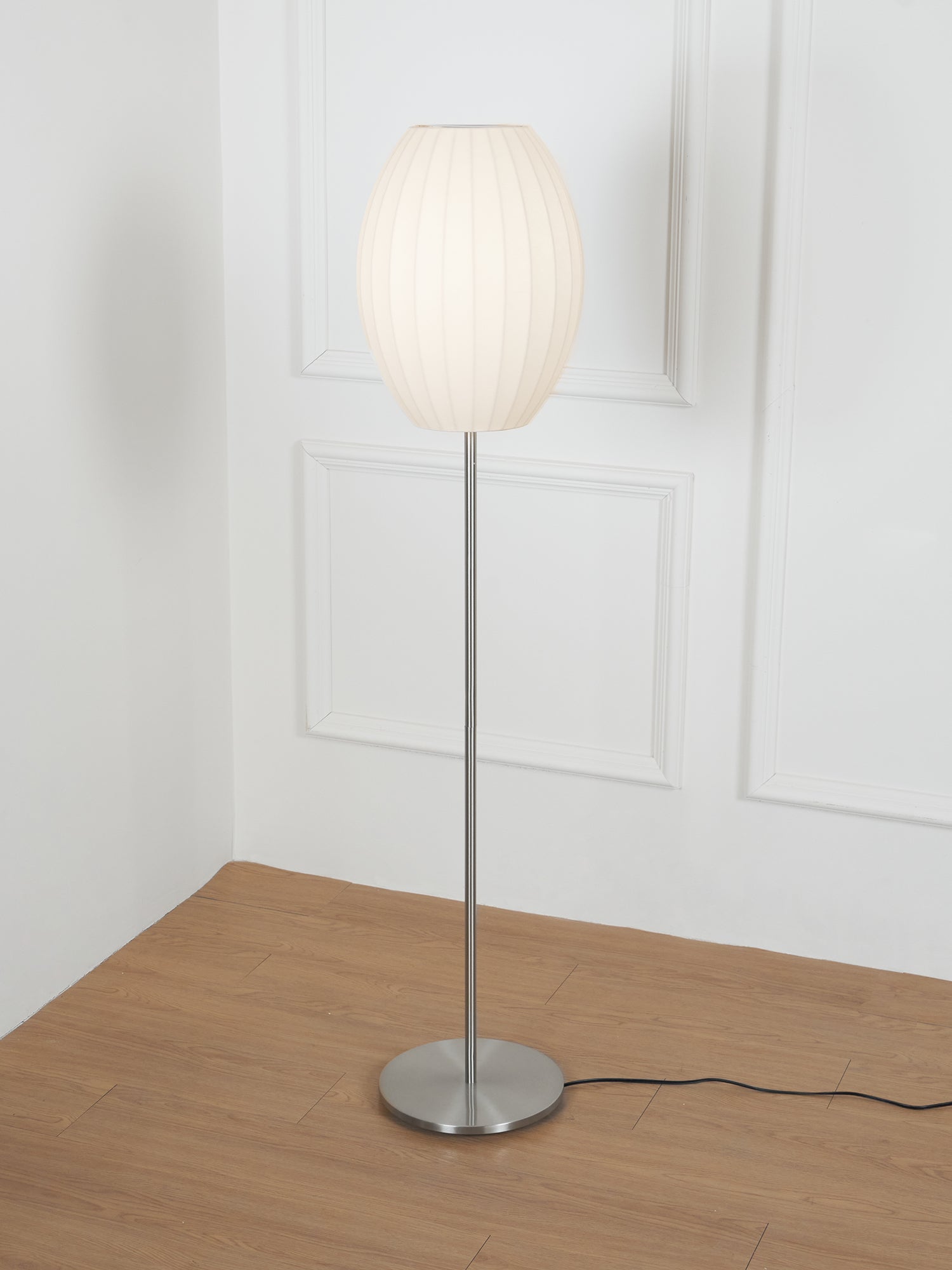 Wow Nelson Floor Lamp