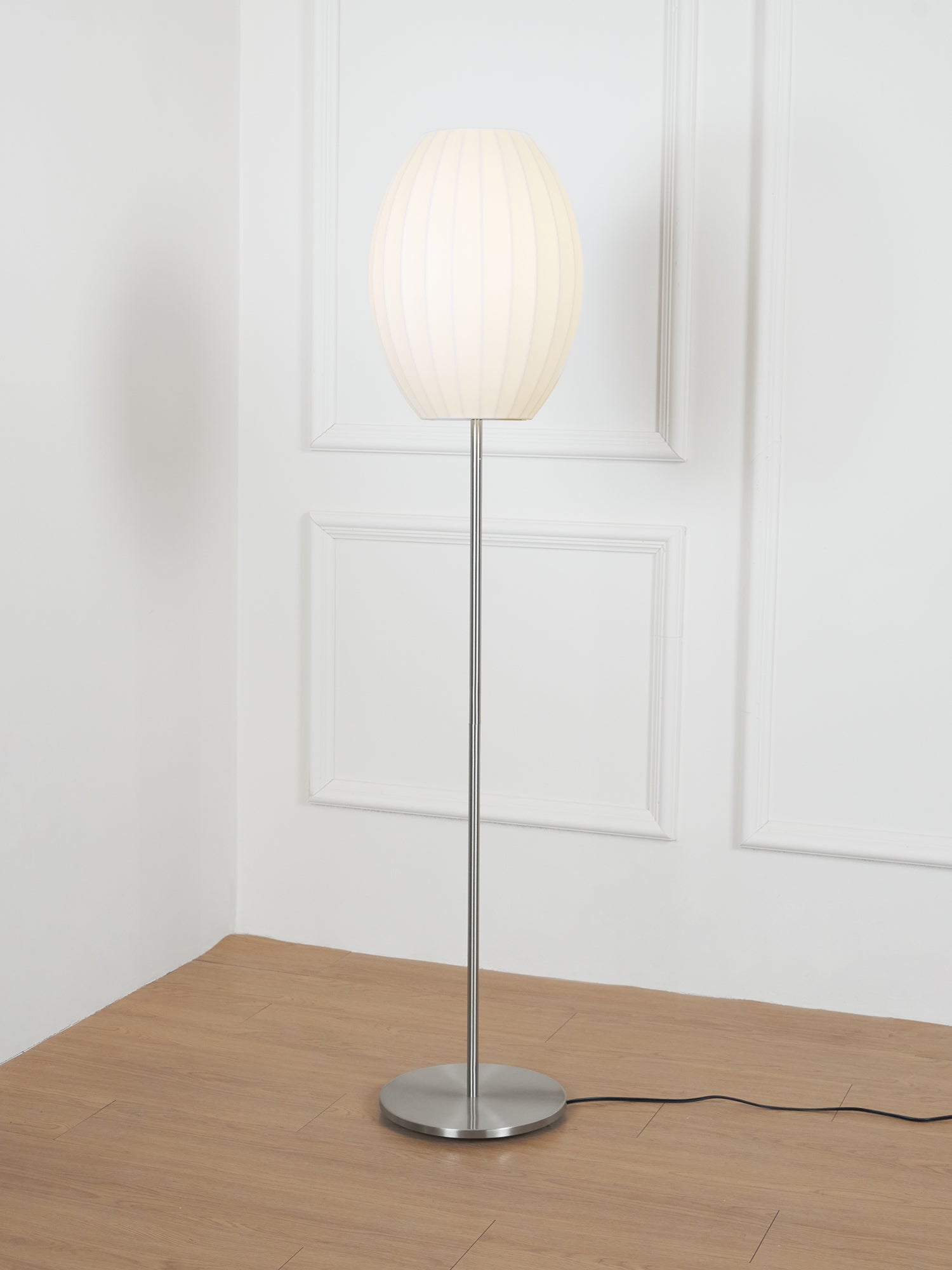 Wow Nelson Floor Lamp