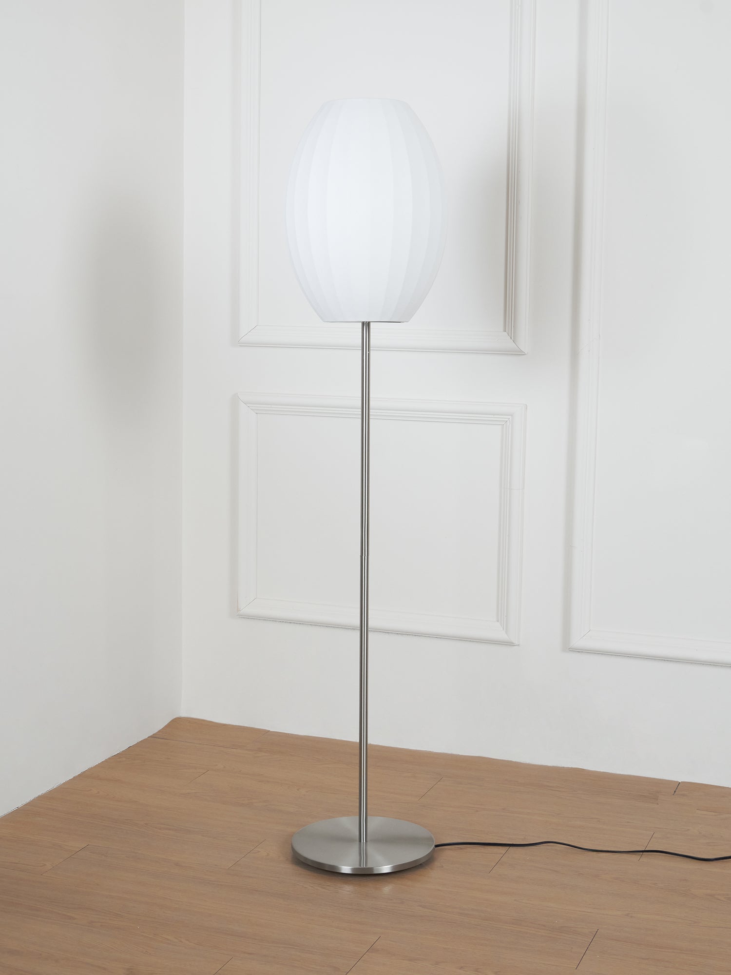 Wow Nelson Floor Lamp