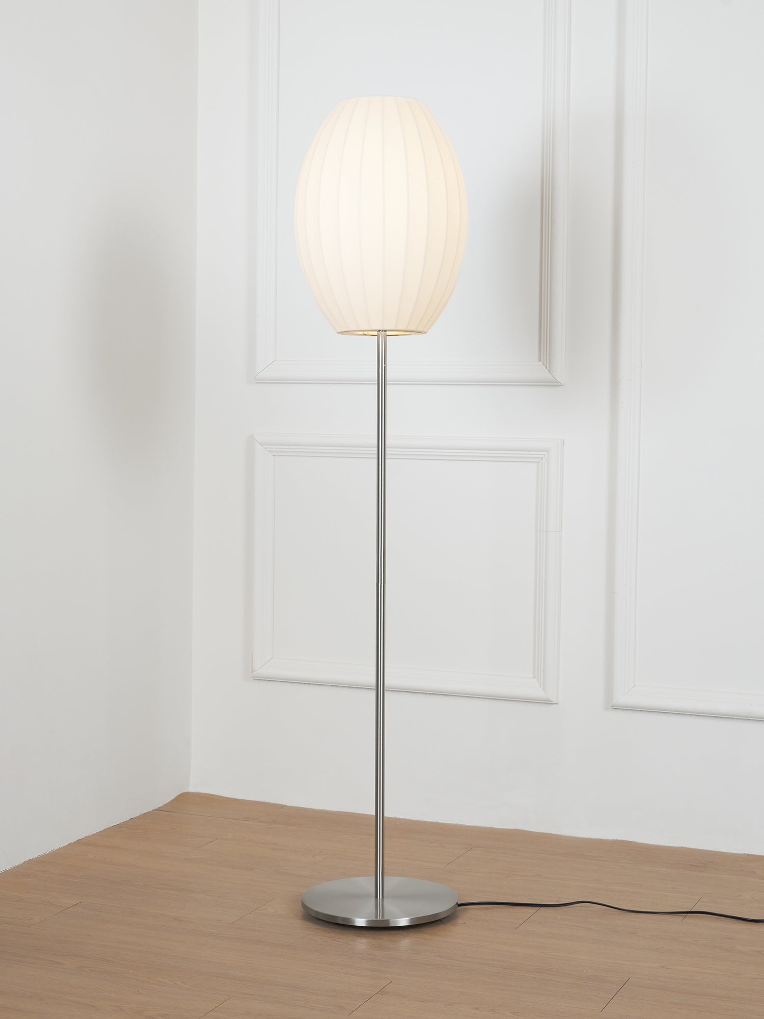 Wow Nelson Floor Lamp