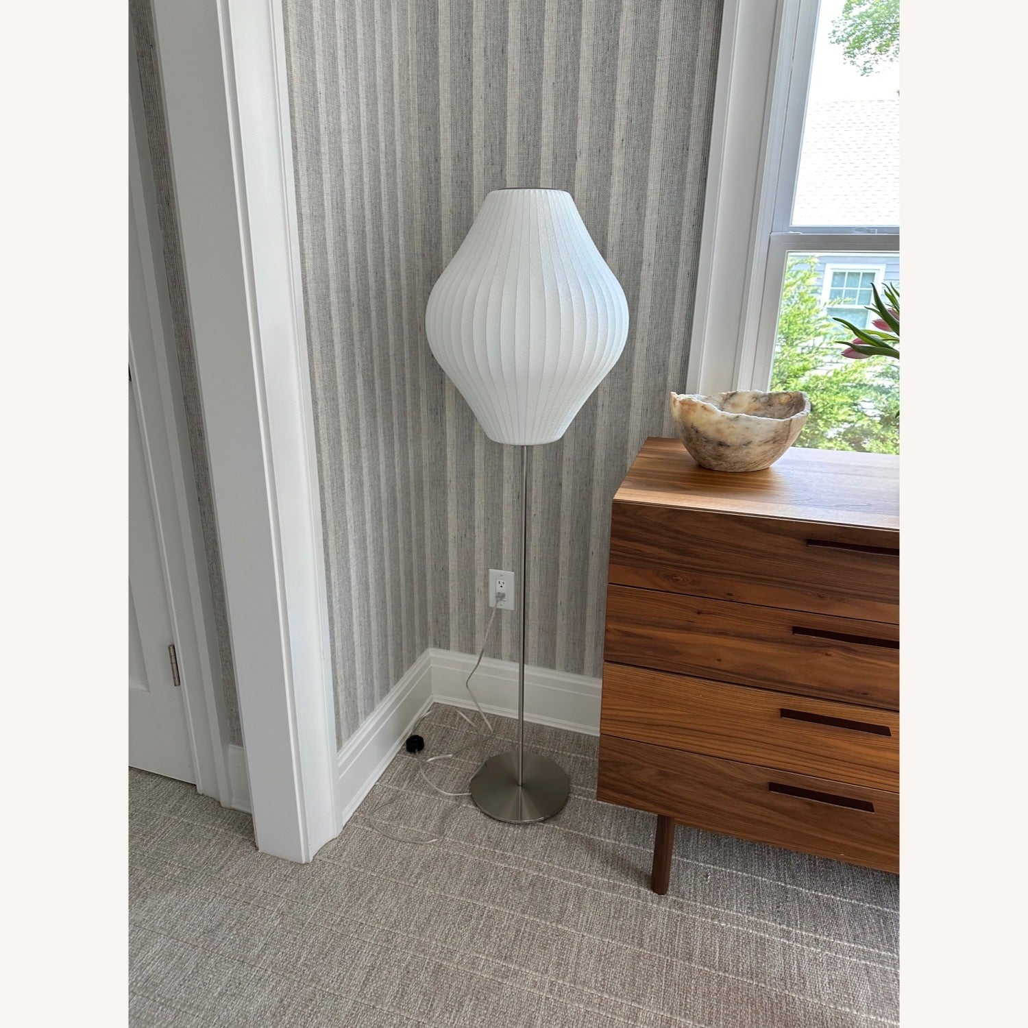 Wow Nelson Floor Lamp