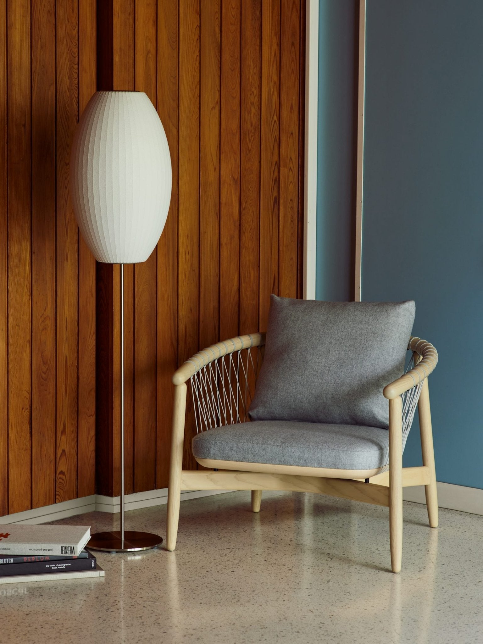 Wow Nelson Floor Lamp