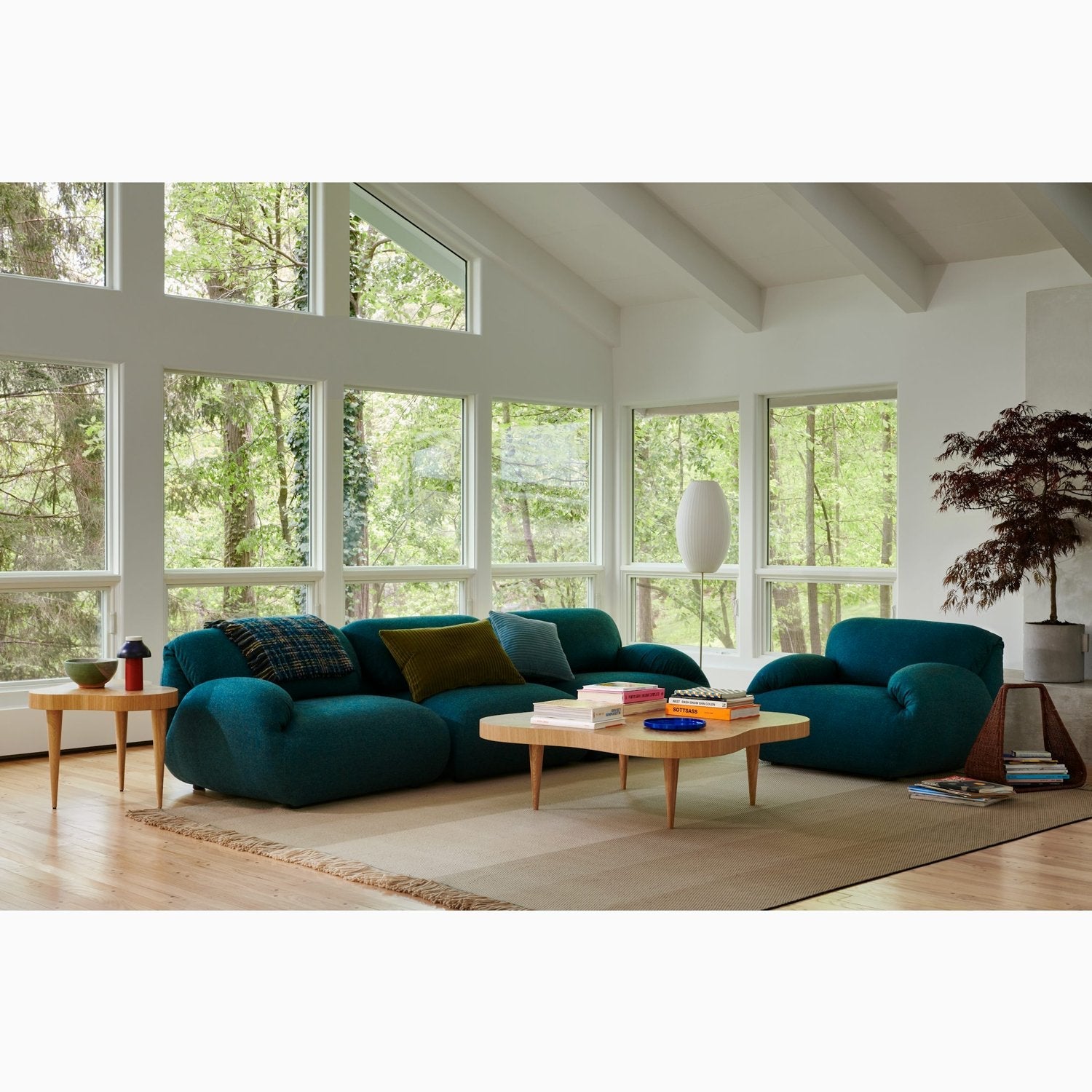 Wow Nelson Floor Lamp