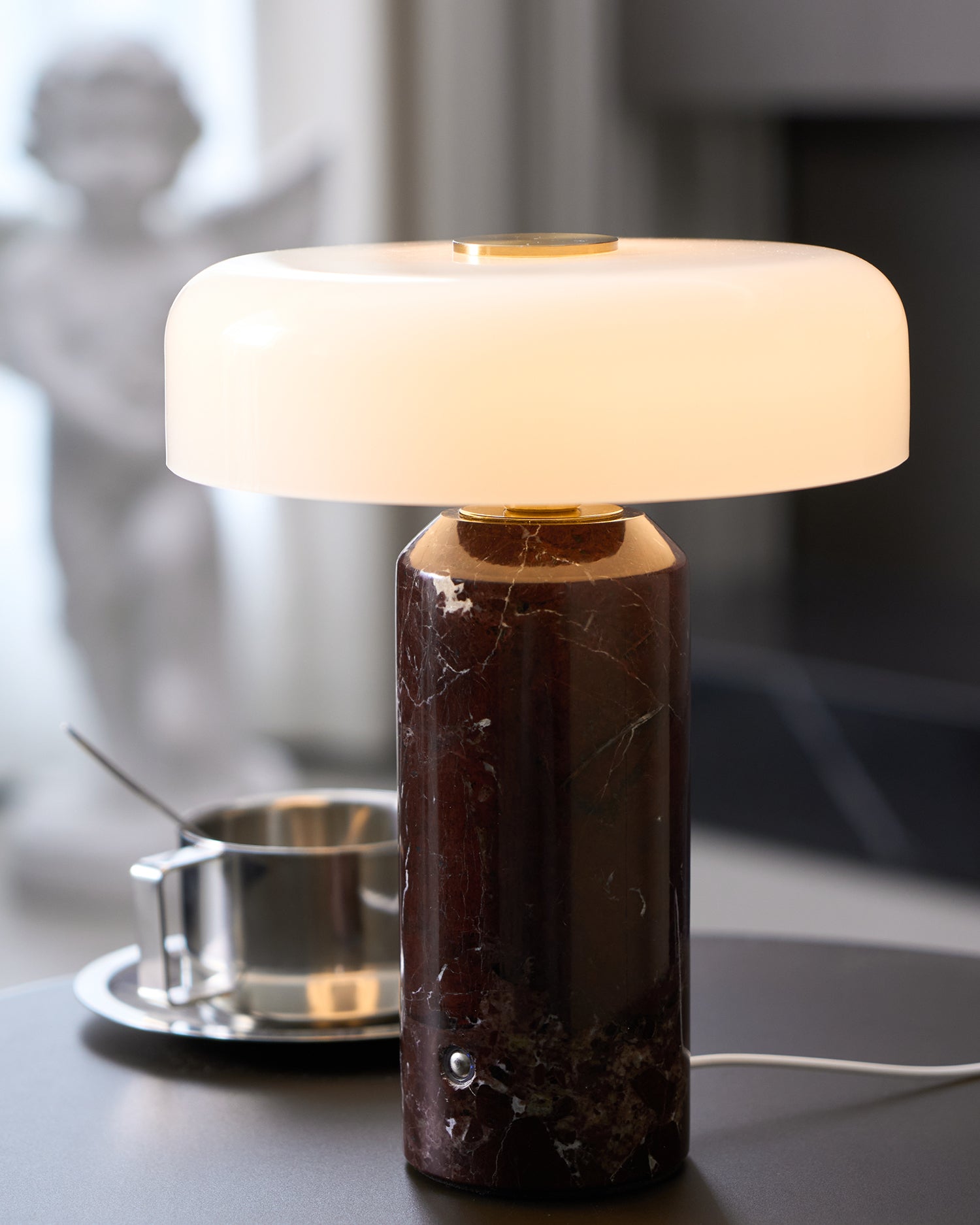 WOW Lunara Marble Table Lamp
