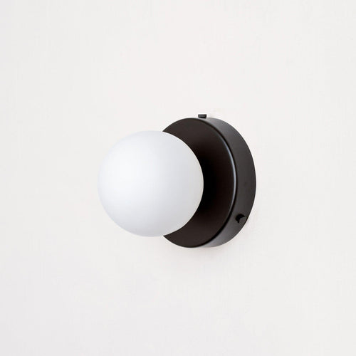 WOW Nuvol Wall Lamp