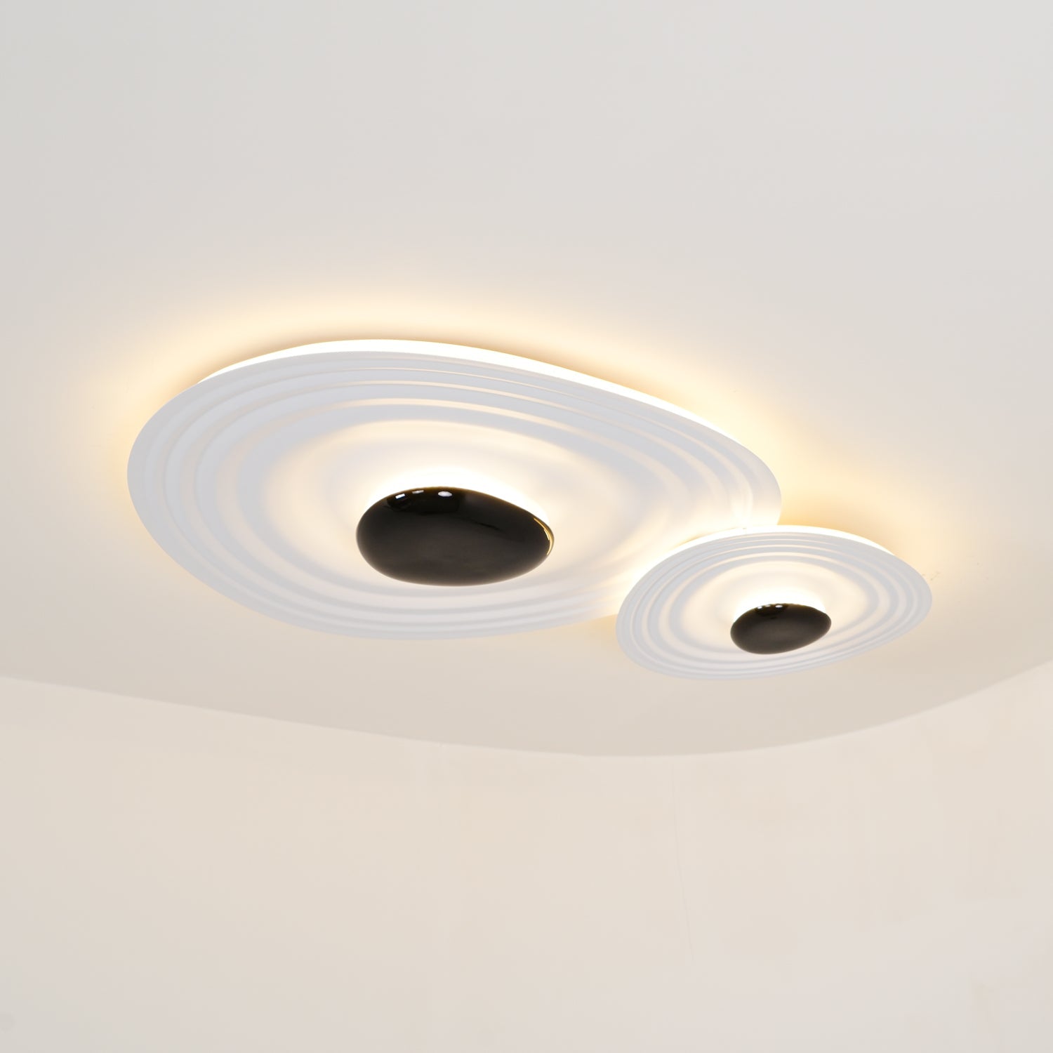 WOW Odeon Ceiling Lamp