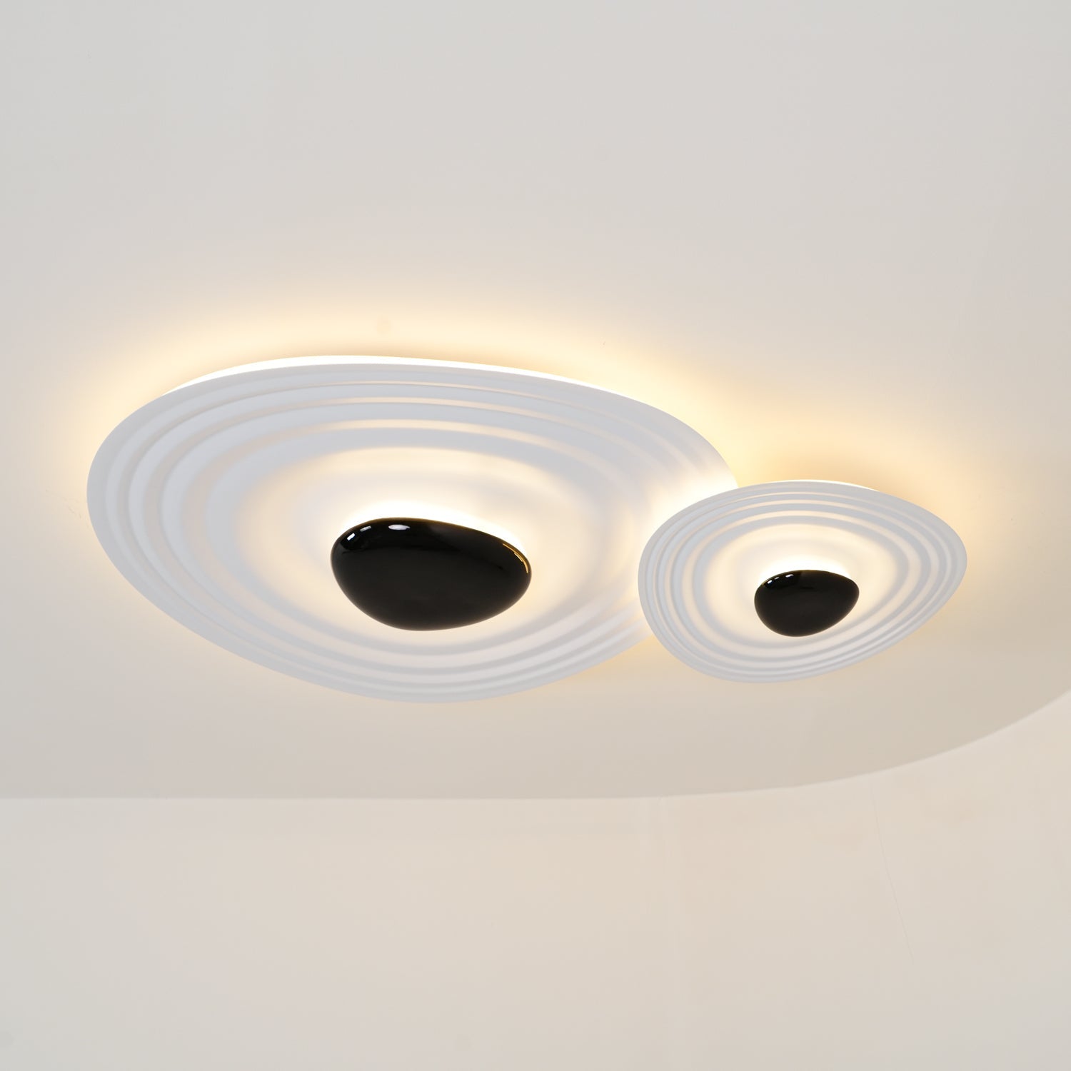 WOW Odeon Ceiling Lamp