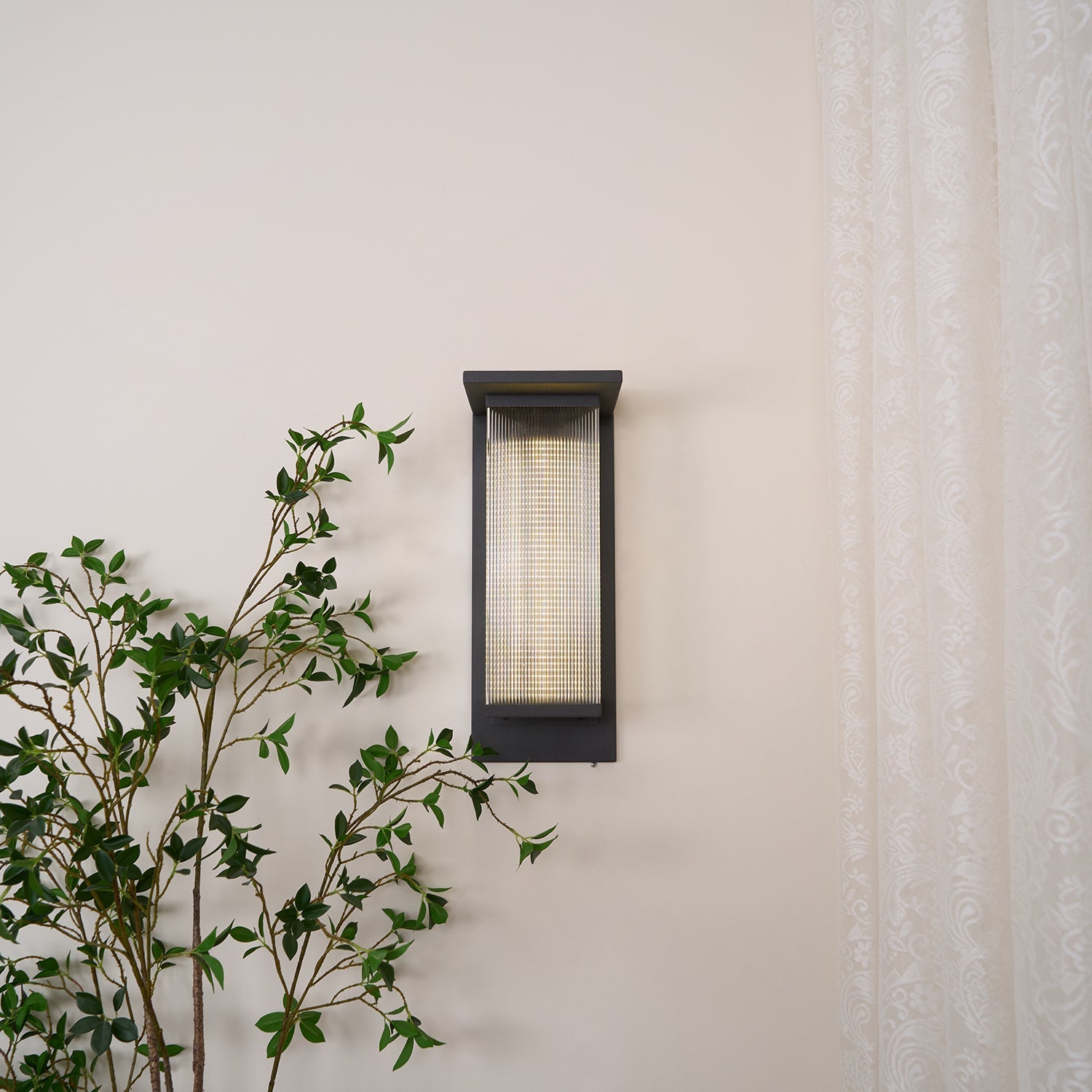 WOW Oleron Box Outdoor Wall Lamp