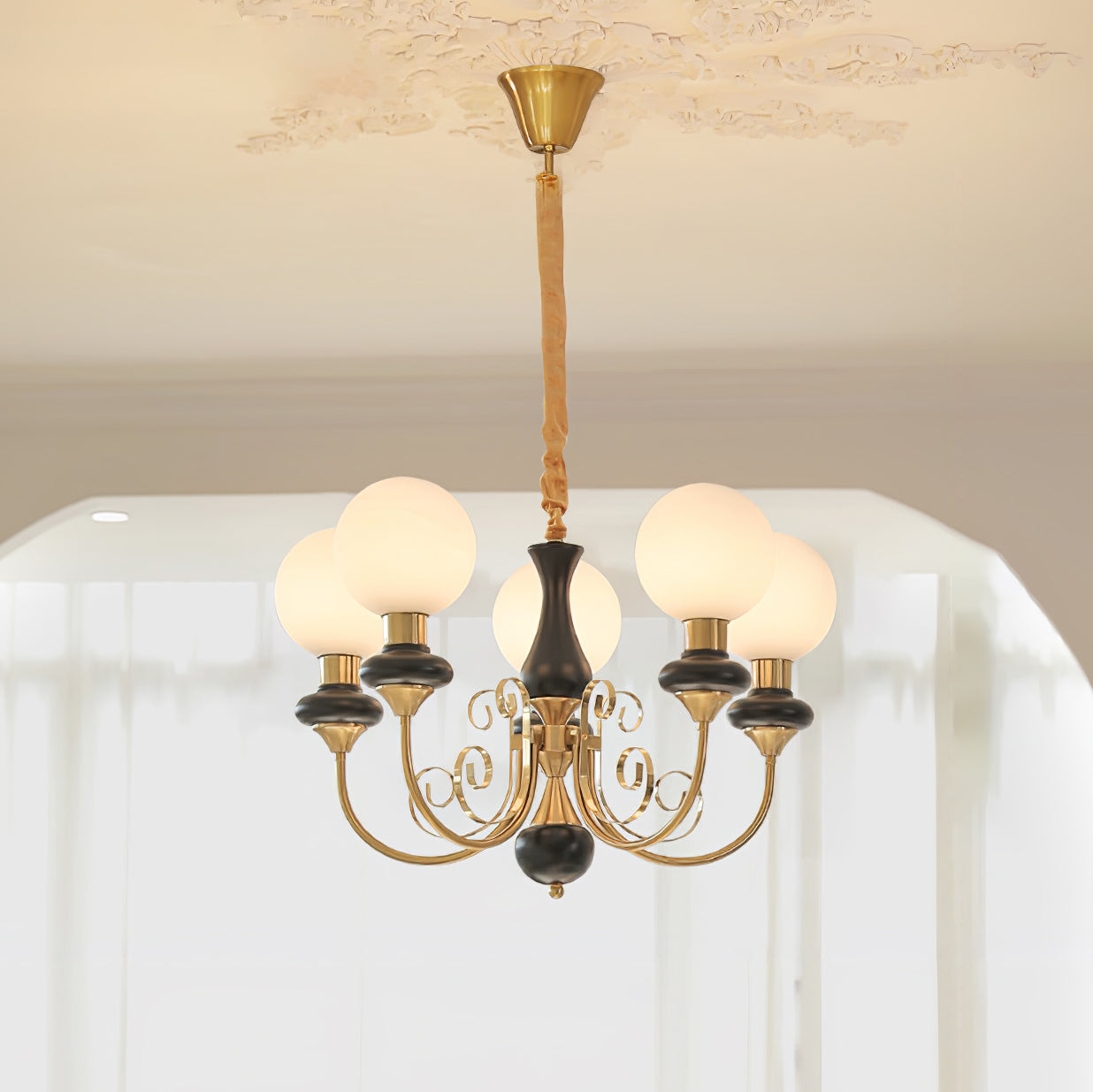 WOW Onyx Chandelier