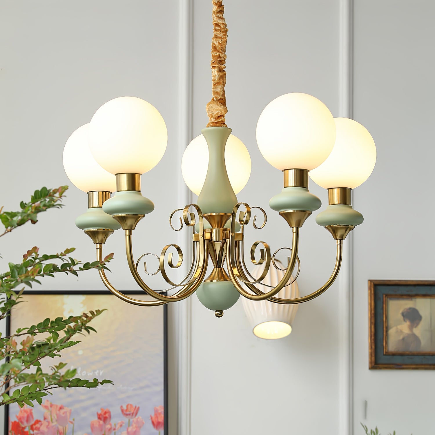 WOW Onyx Chandelier