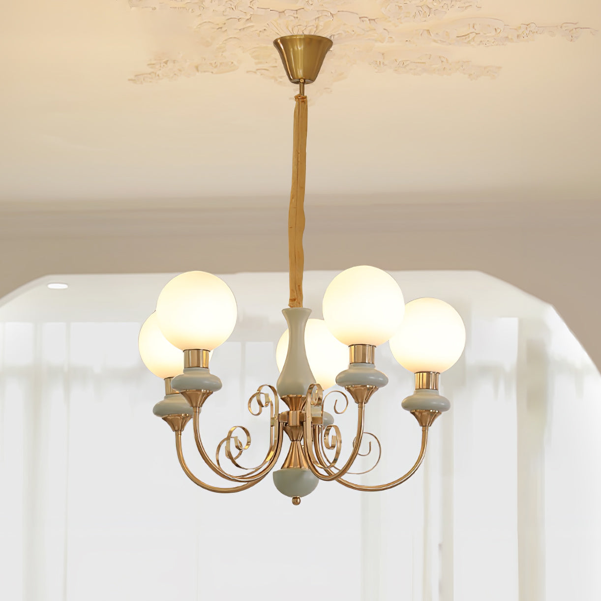 WOW Onyx Chandelier