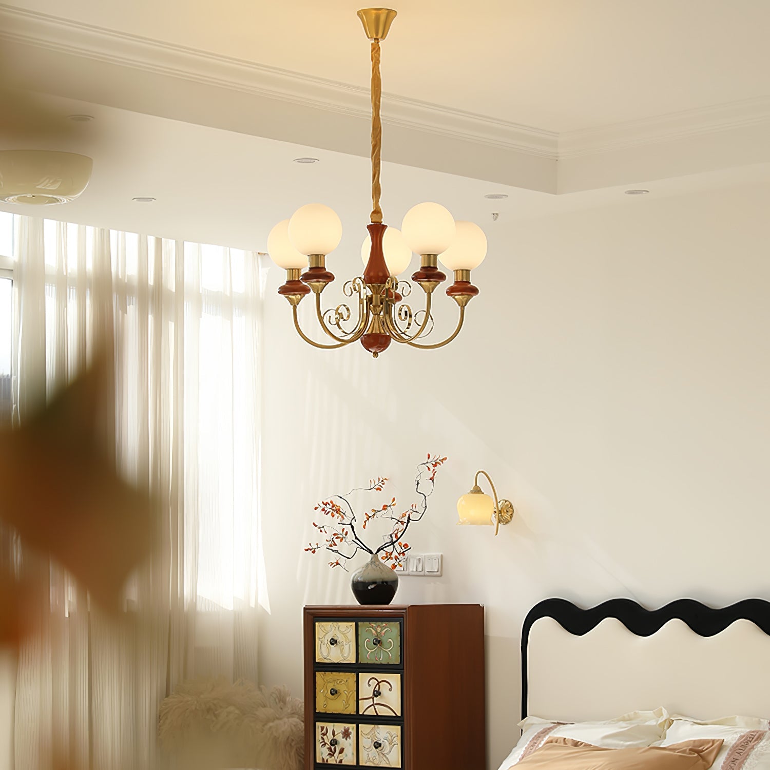 WOW Onyx Chandelier