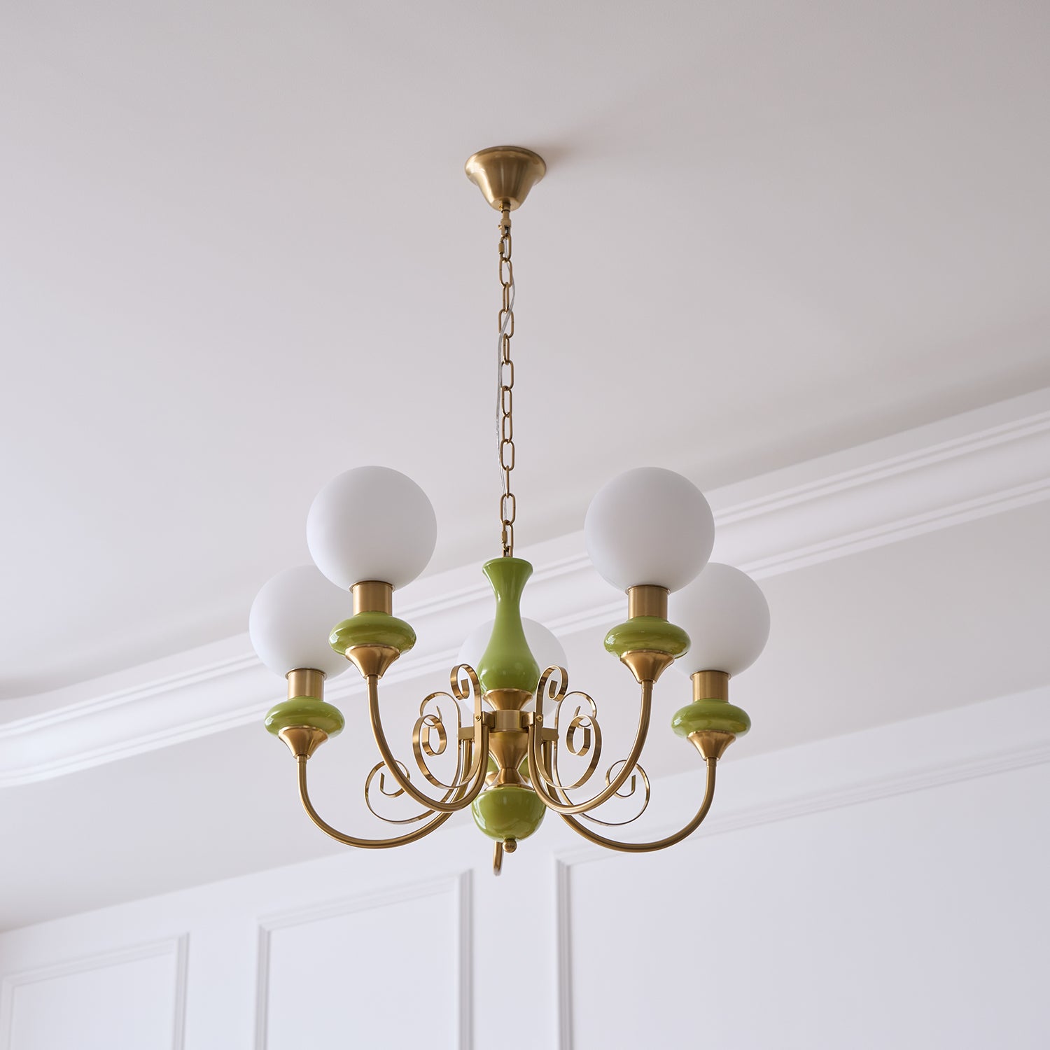 WOW Onyx Chandelier