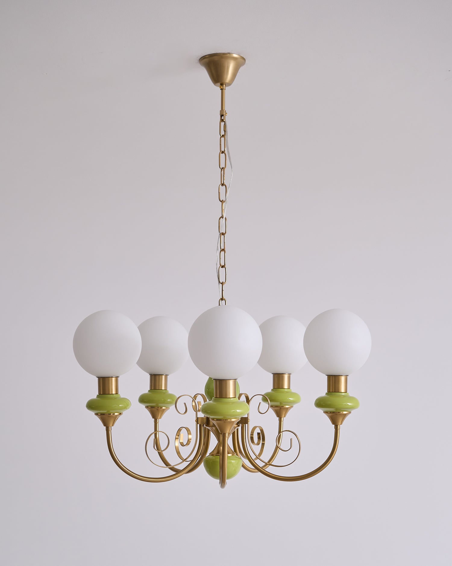 WOW Onyx Chandelier