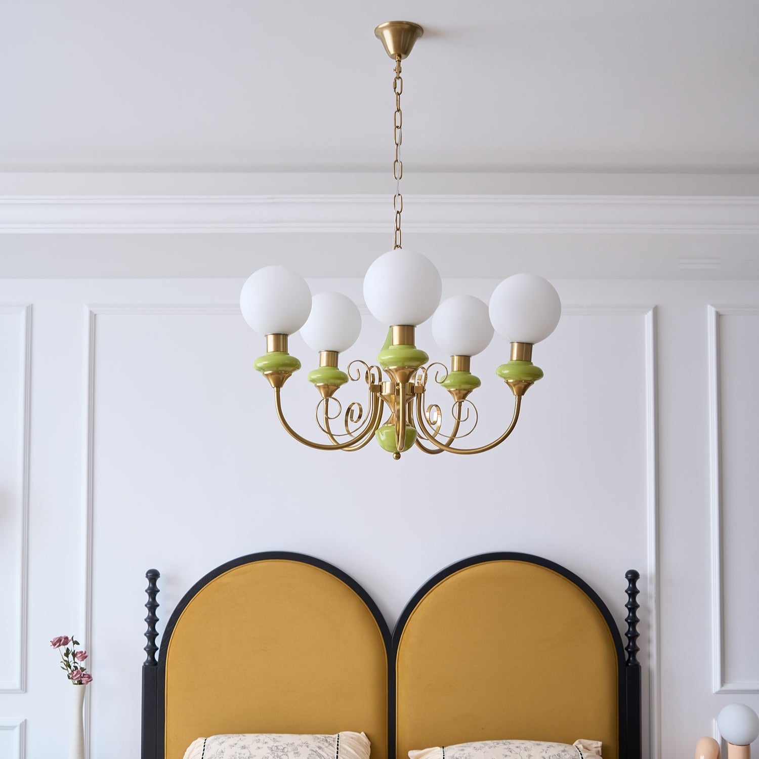 WOW Onyx Chandelier