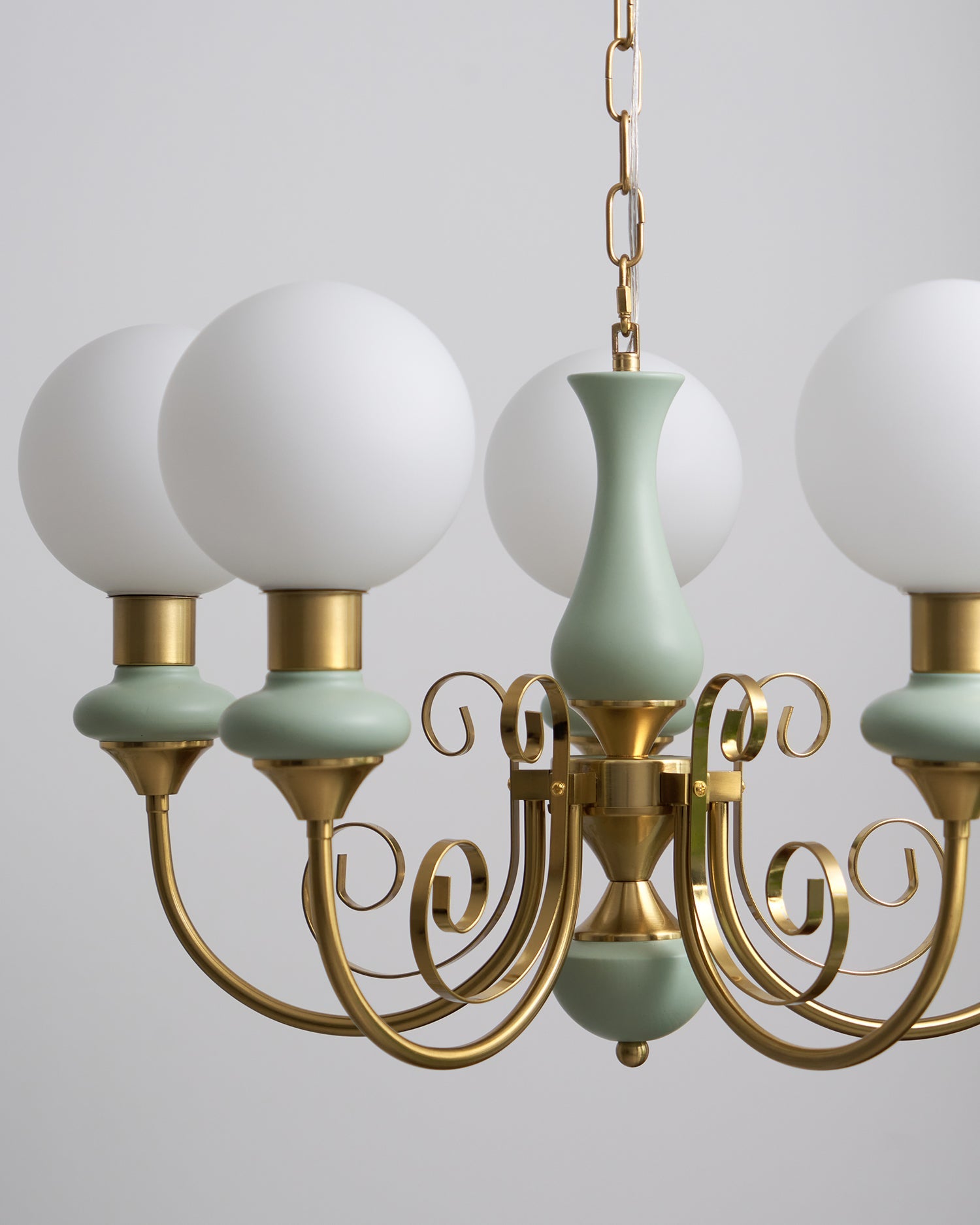 WOW Onyx Chandelier