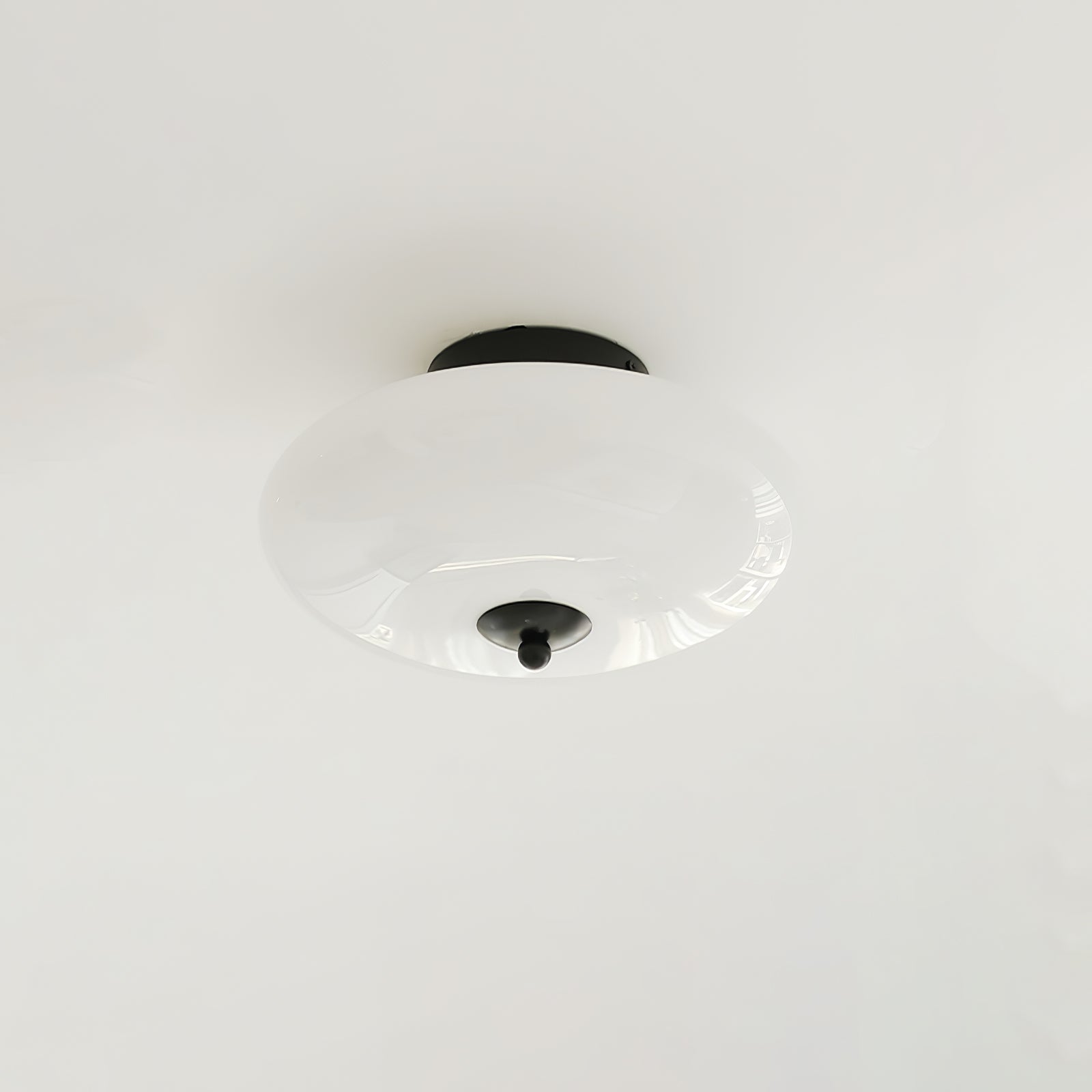 WOW Opal Ceiling Lamp