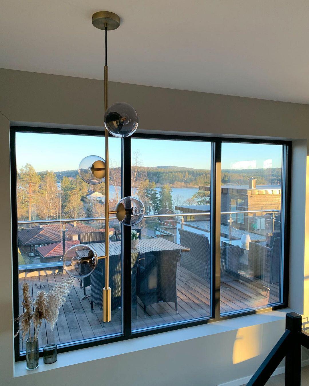WOW Orb Pendant Light