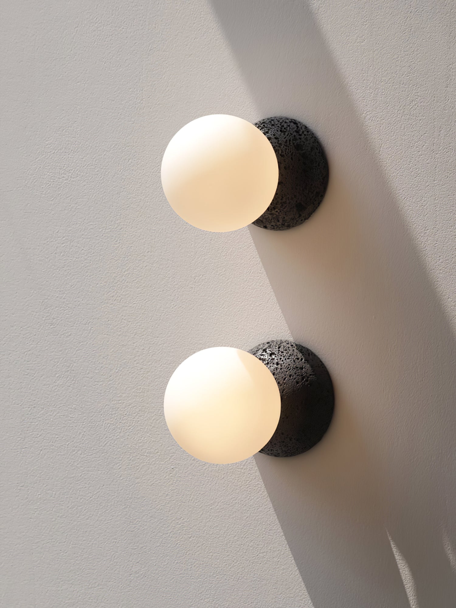 WOW Origo Wall Lamp