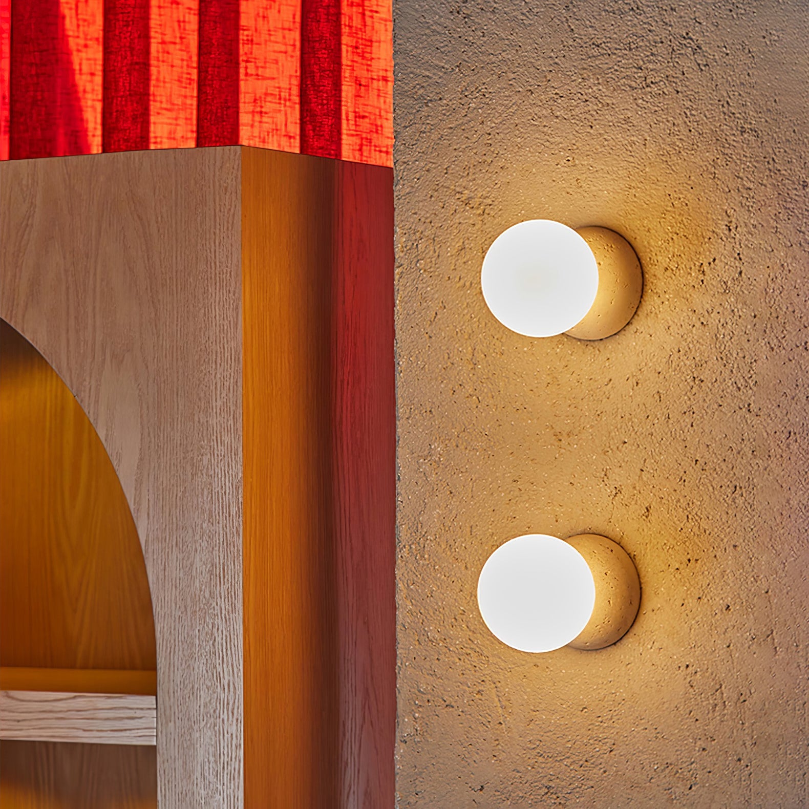 WOW Origo Wall Lamp