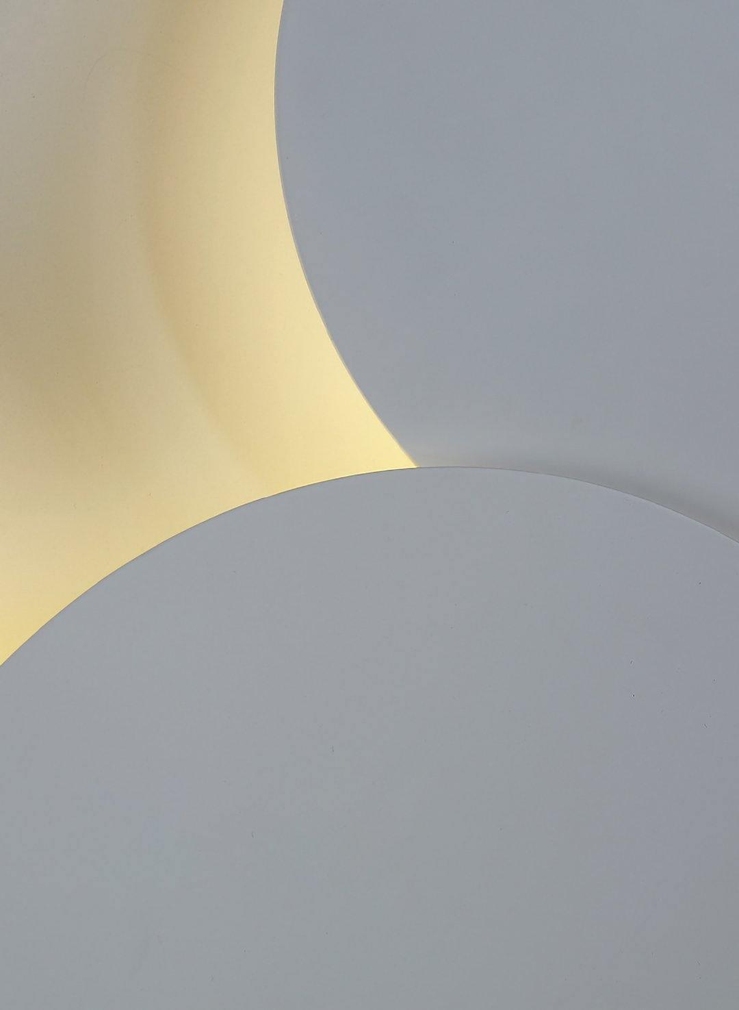 WOW Geometric Disc Wall Lamp