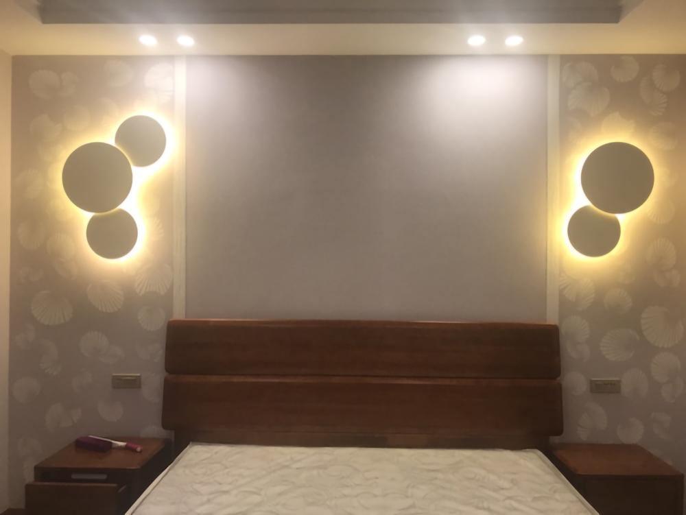 WOW Geometric Disc Wall Lamp