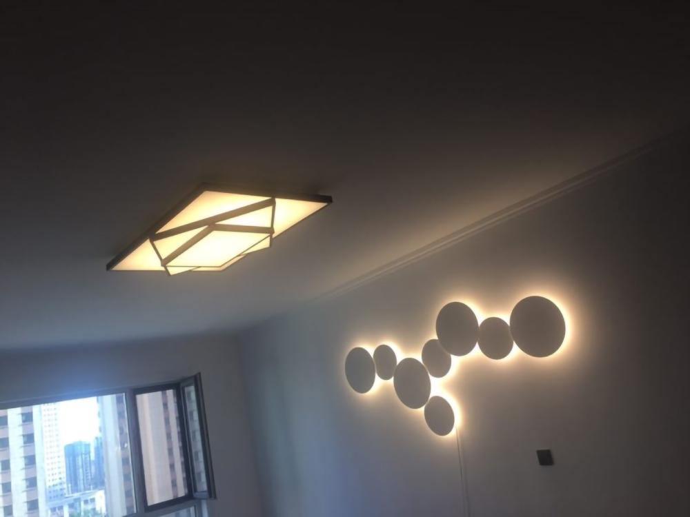 WOW Geometric Disc Wall Lamp