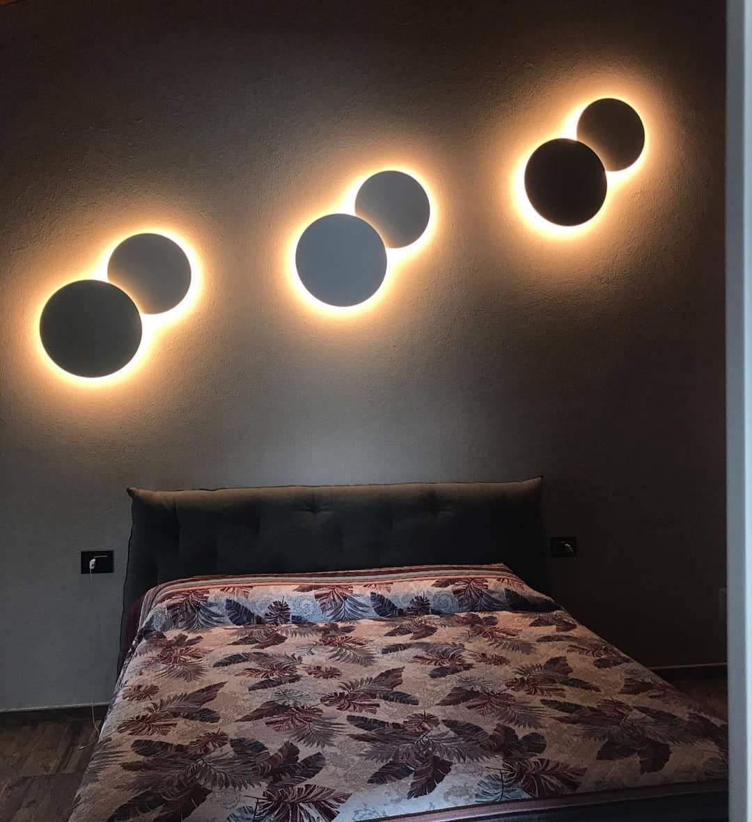 WOW Geometric Disc Wall Lamp