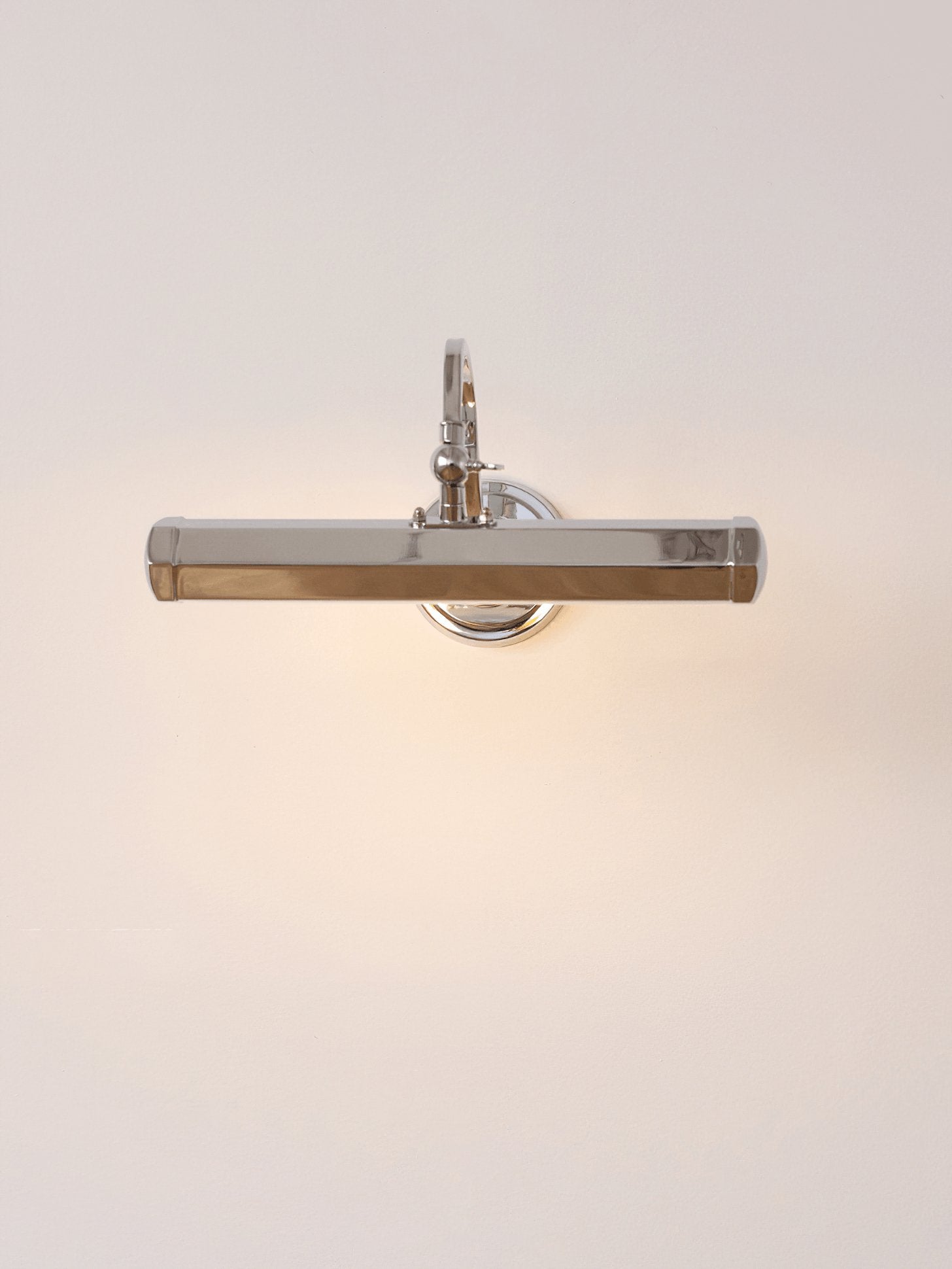 WOW Pacific Wall Lamp
