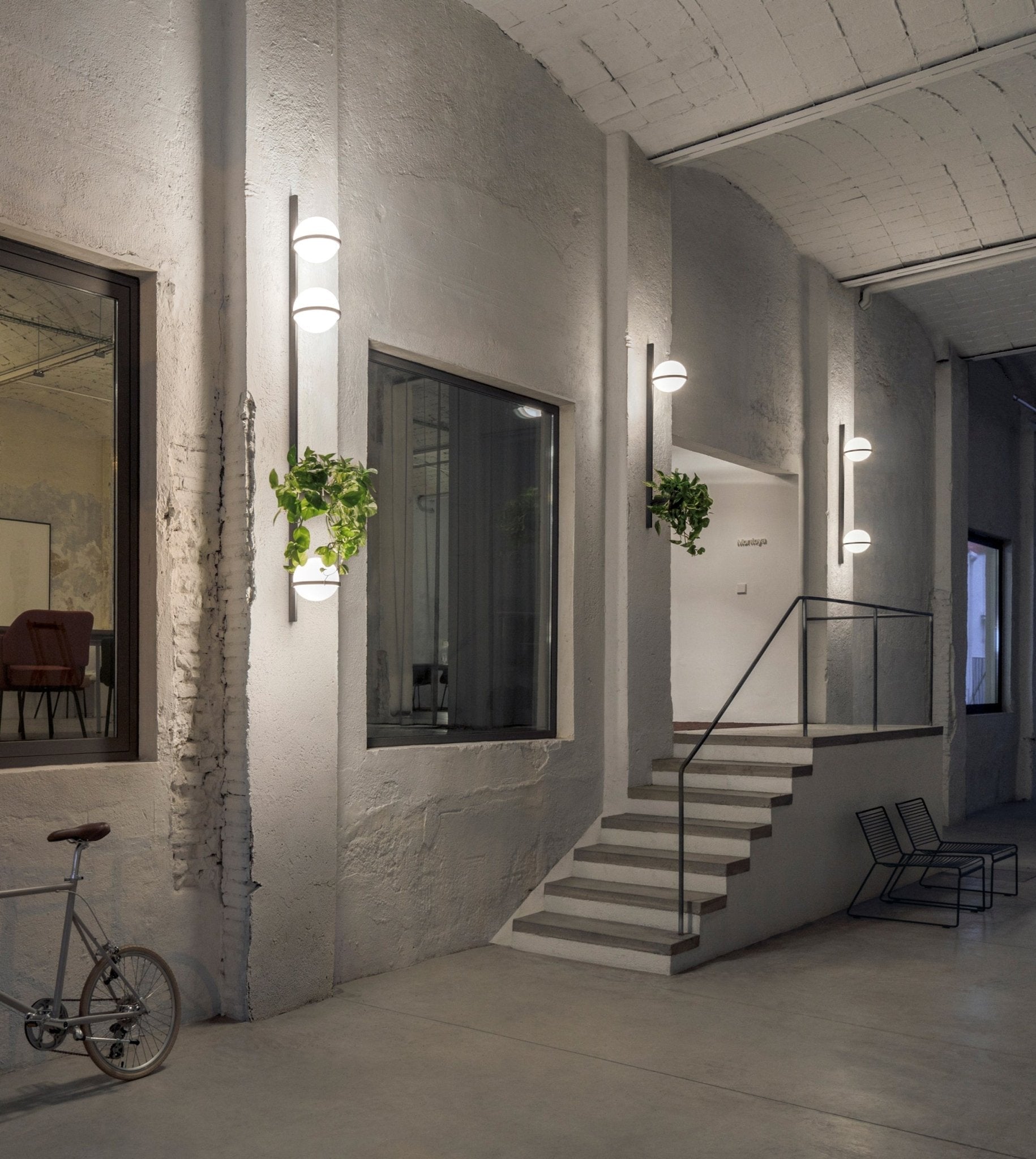 WOW Solstice Wall Light