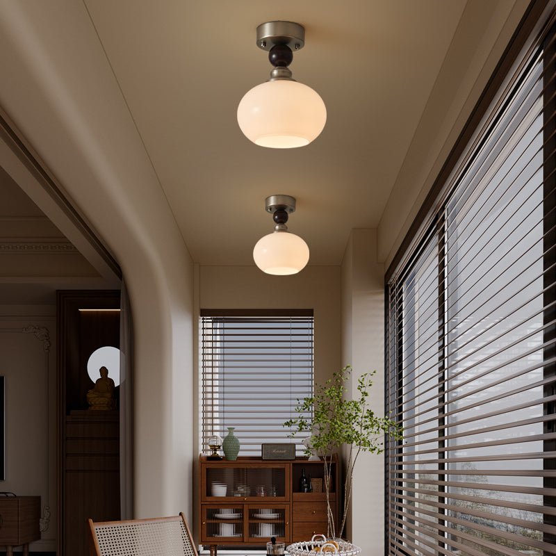 WOW Pearl Sphere Ceiling Lamp