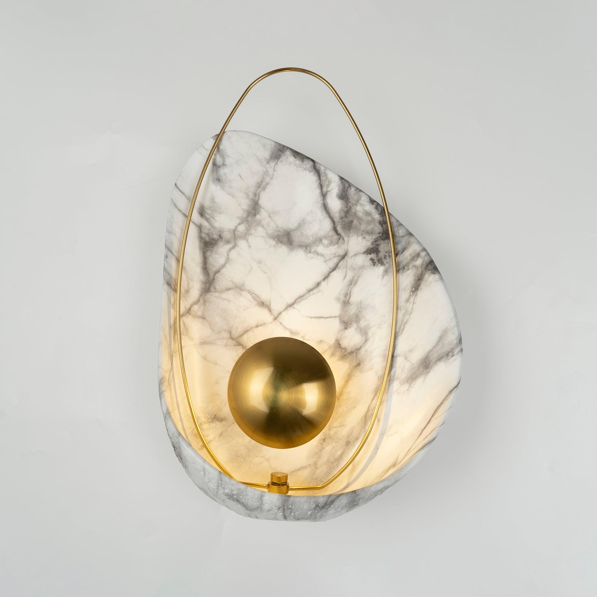WOW Pearl Wall Lamp