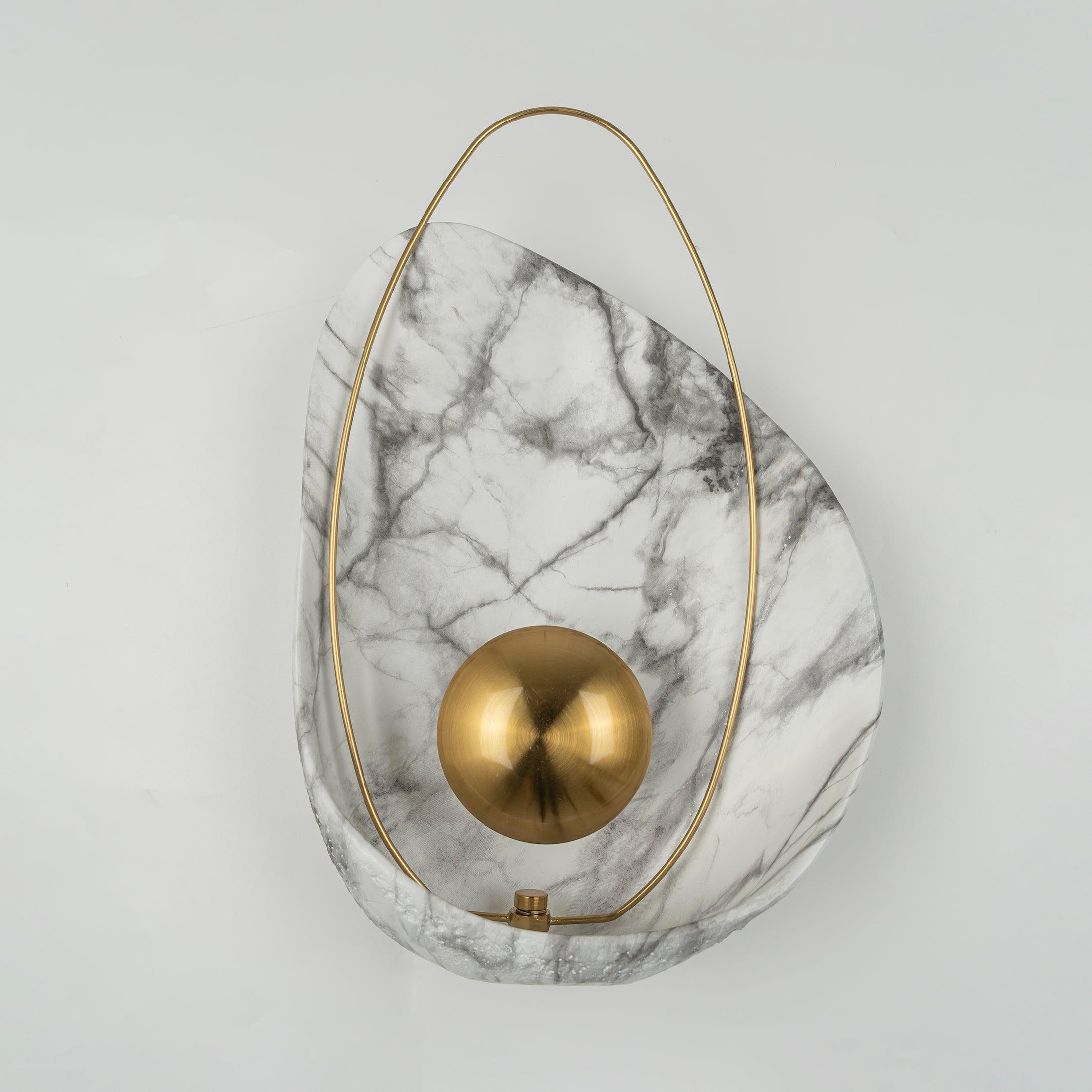 WOW Pearl Wall Lamp