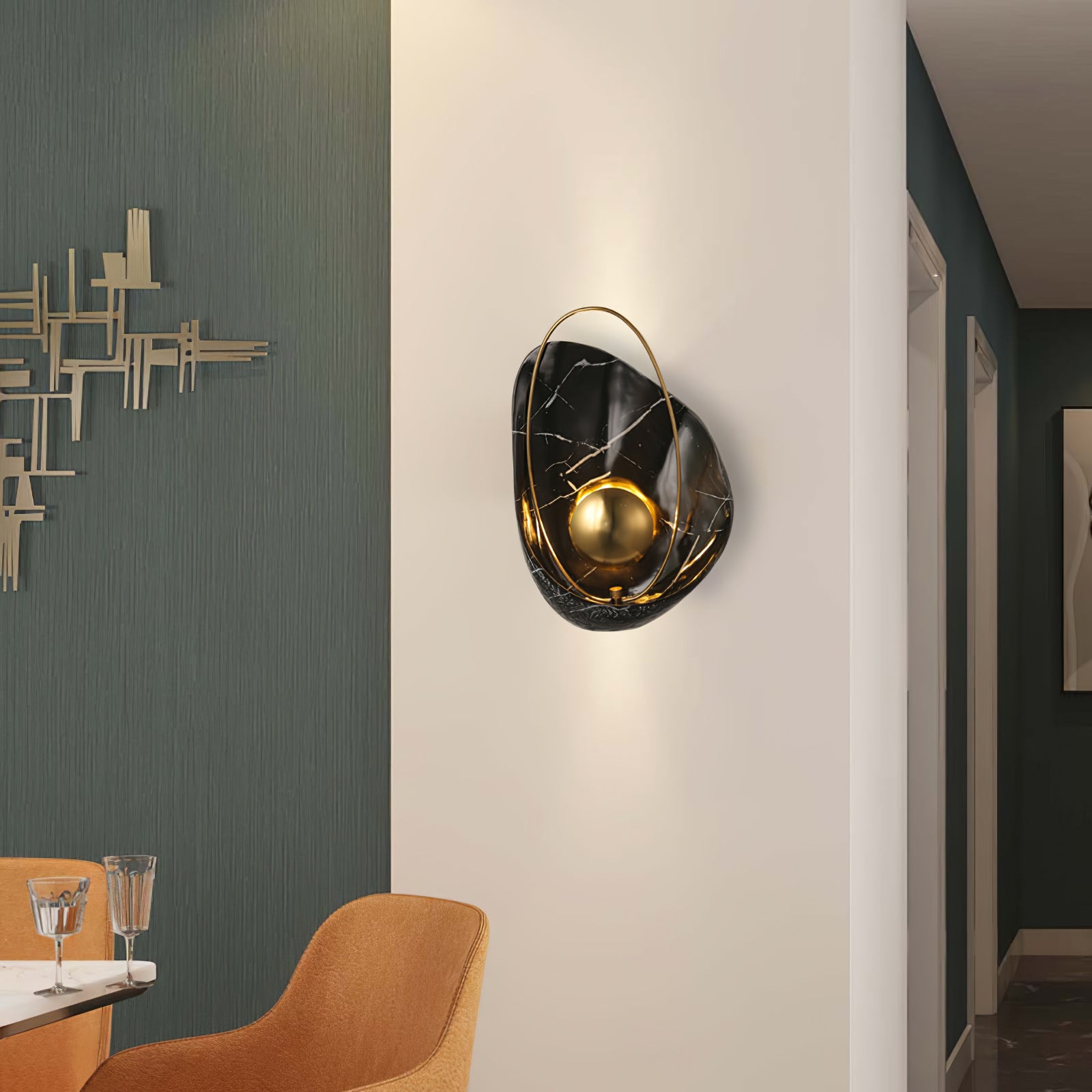 WOW Pearl Wall Lamp