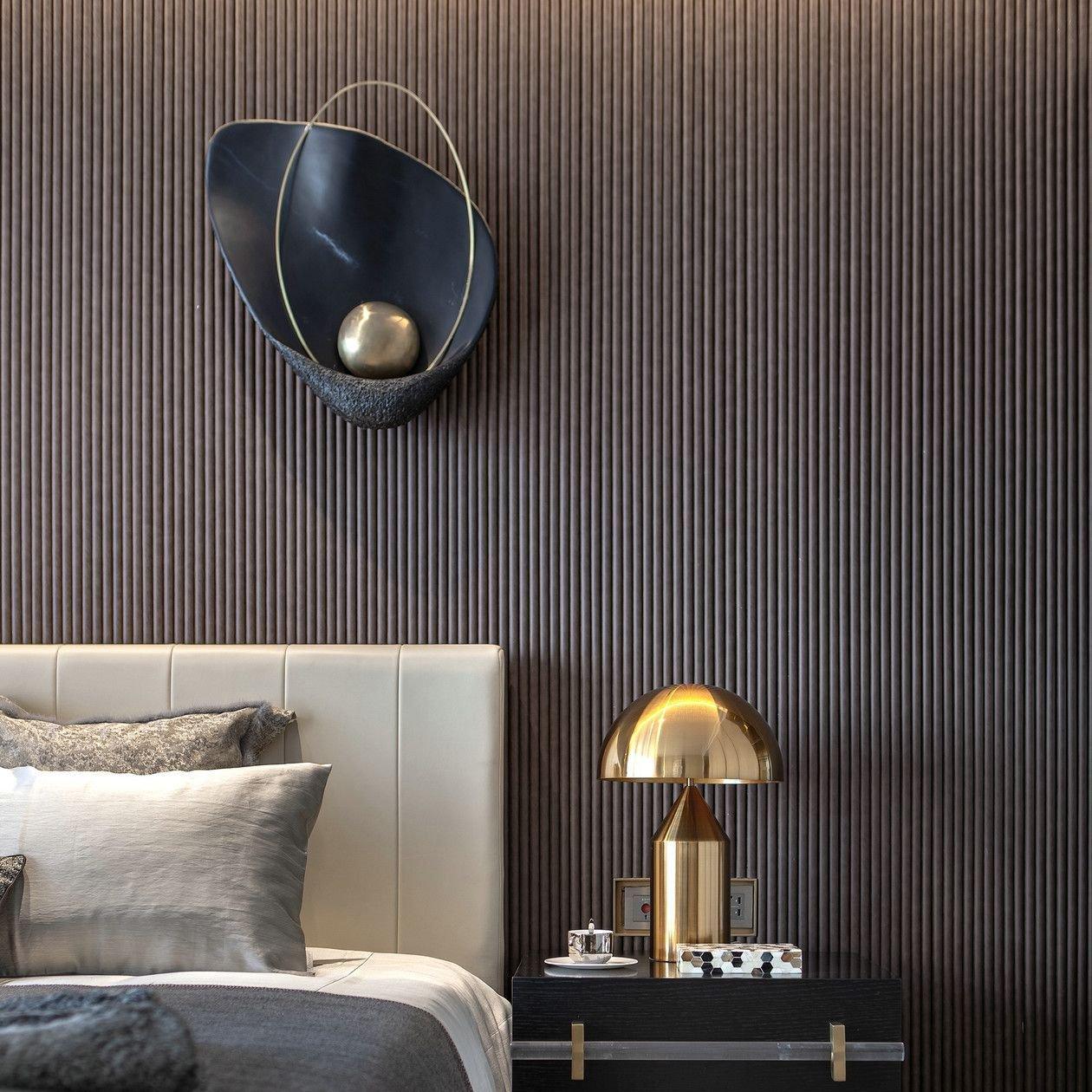 WOW Pearl Wall Lamp