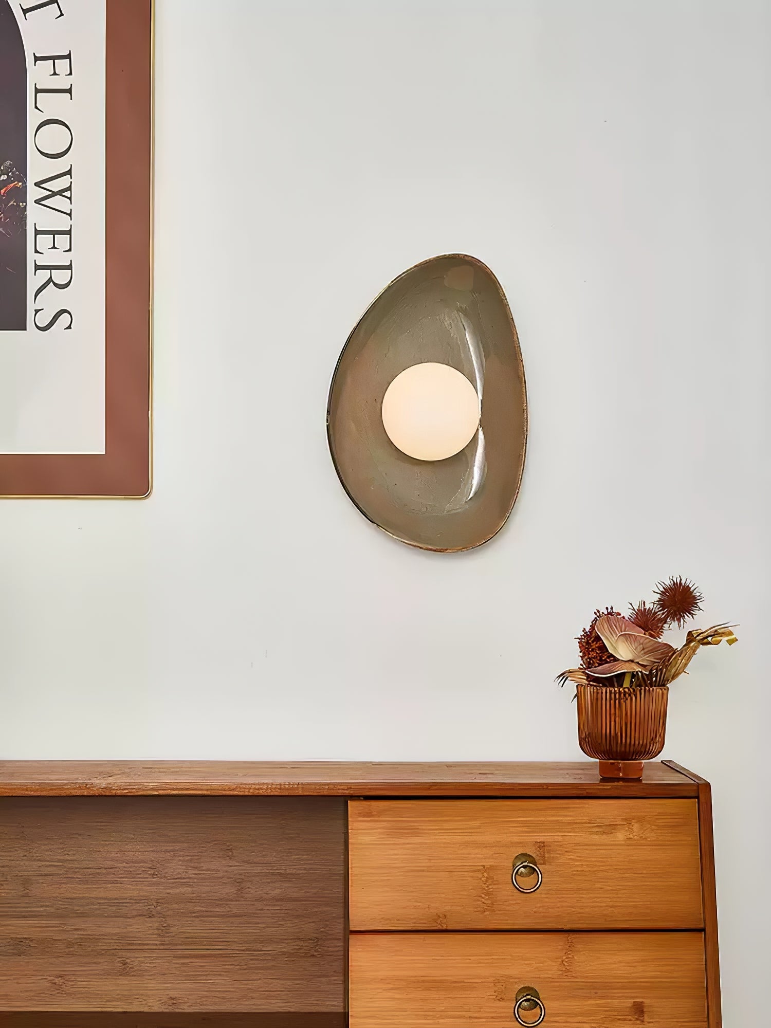 WOW Pebble Disc Wall Light