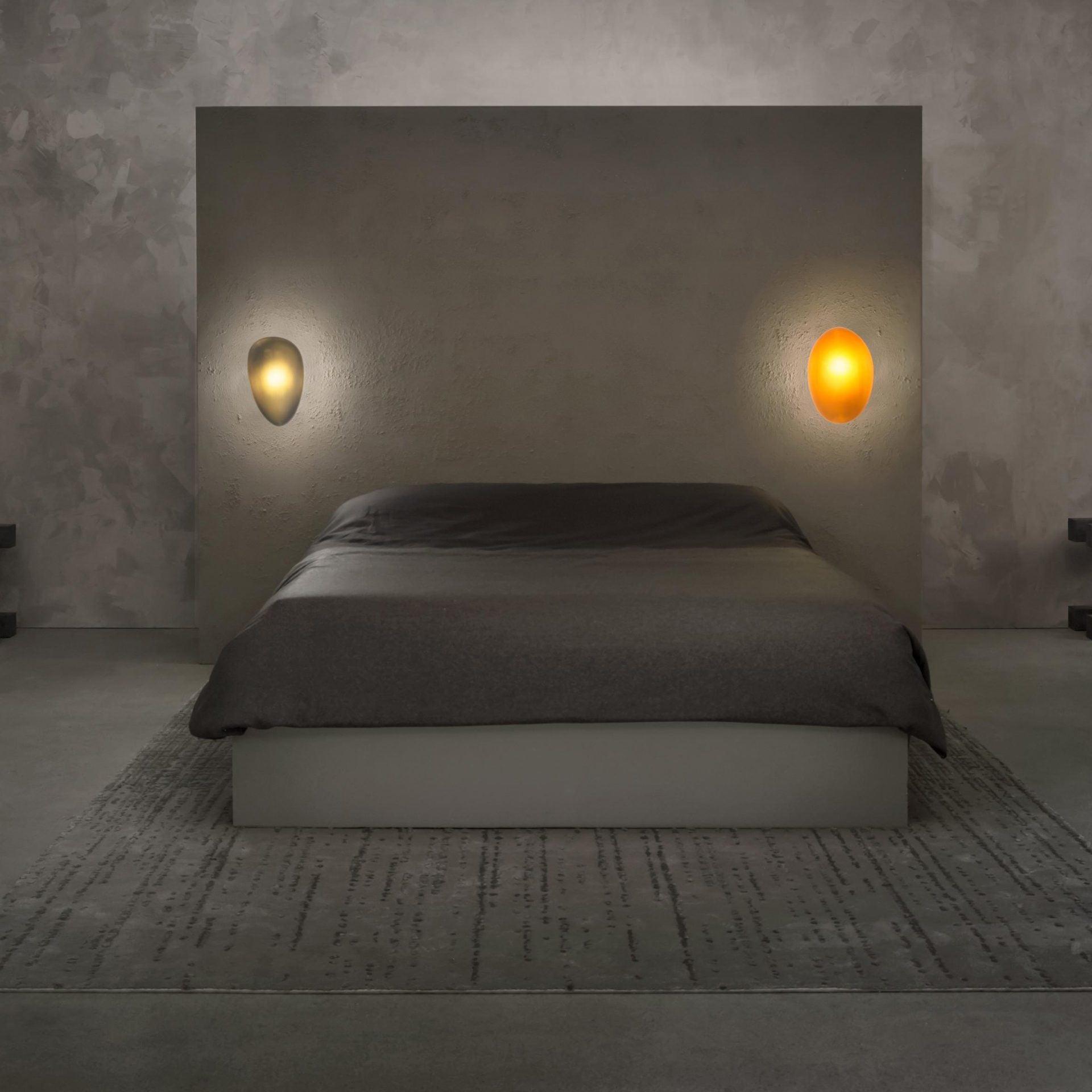 WOW Bubble Glass Wall Lamp
