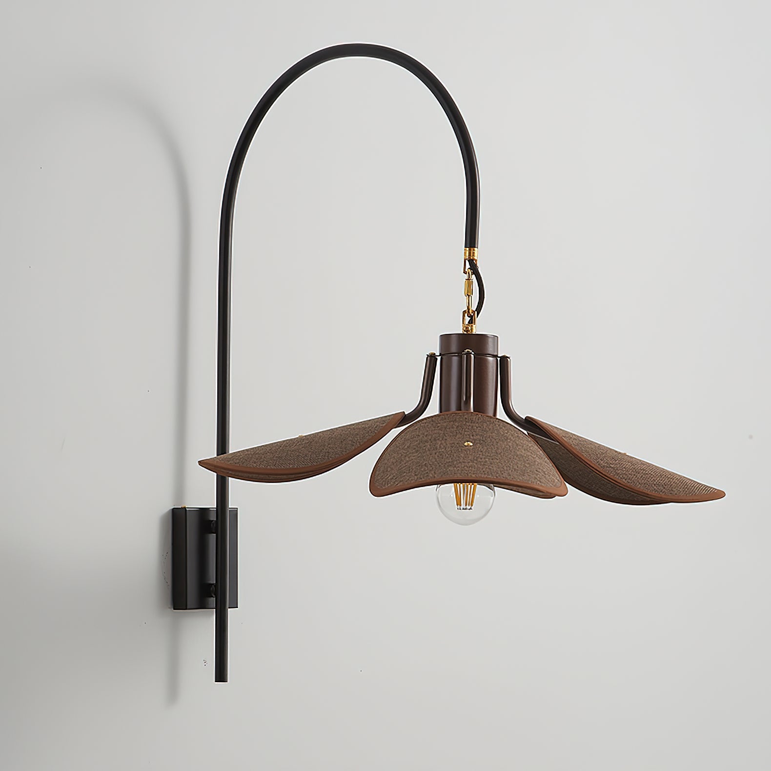 WOW Petal Bloom Wall Lamp